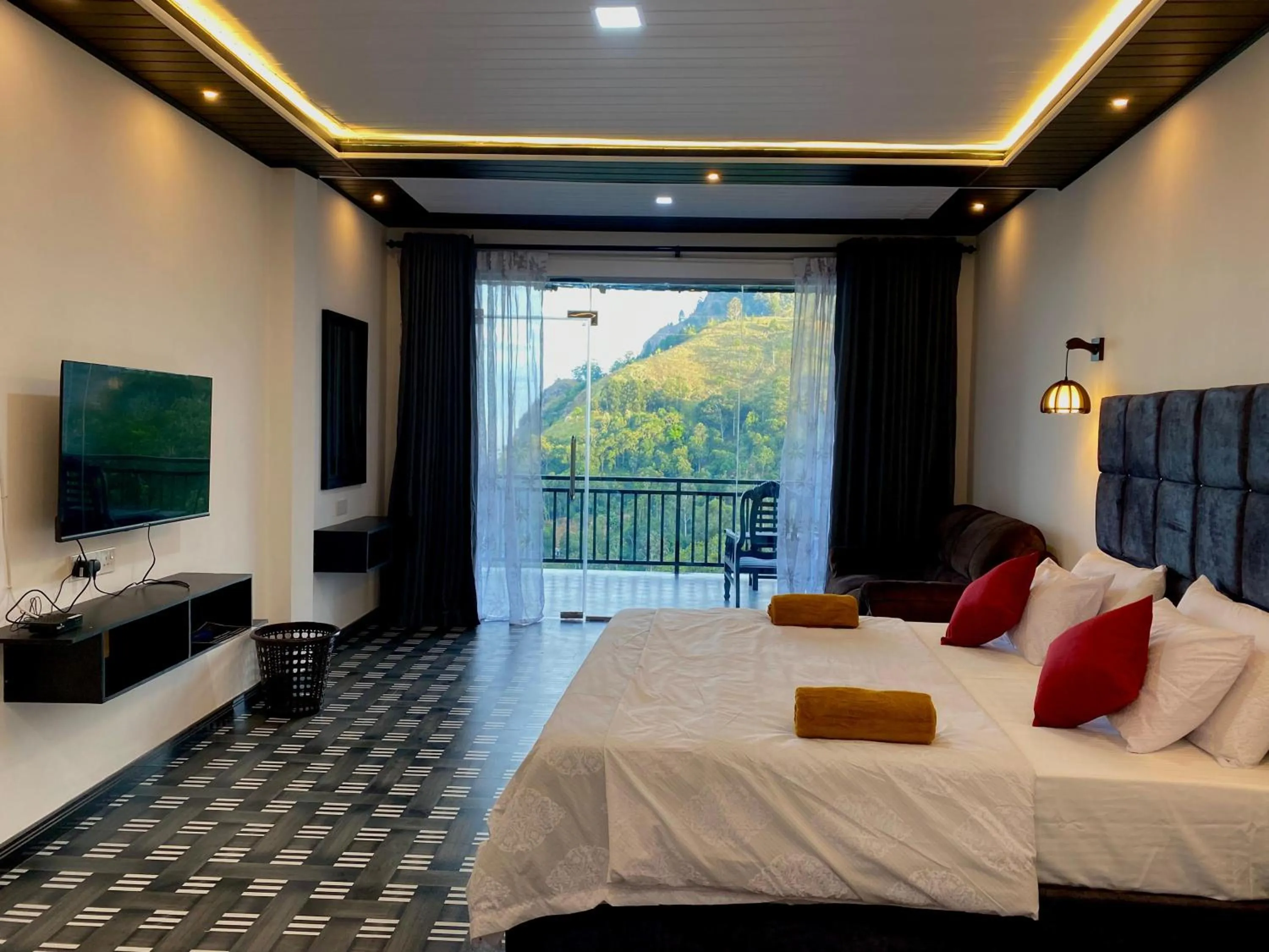 Bed in Paraiso Guest House