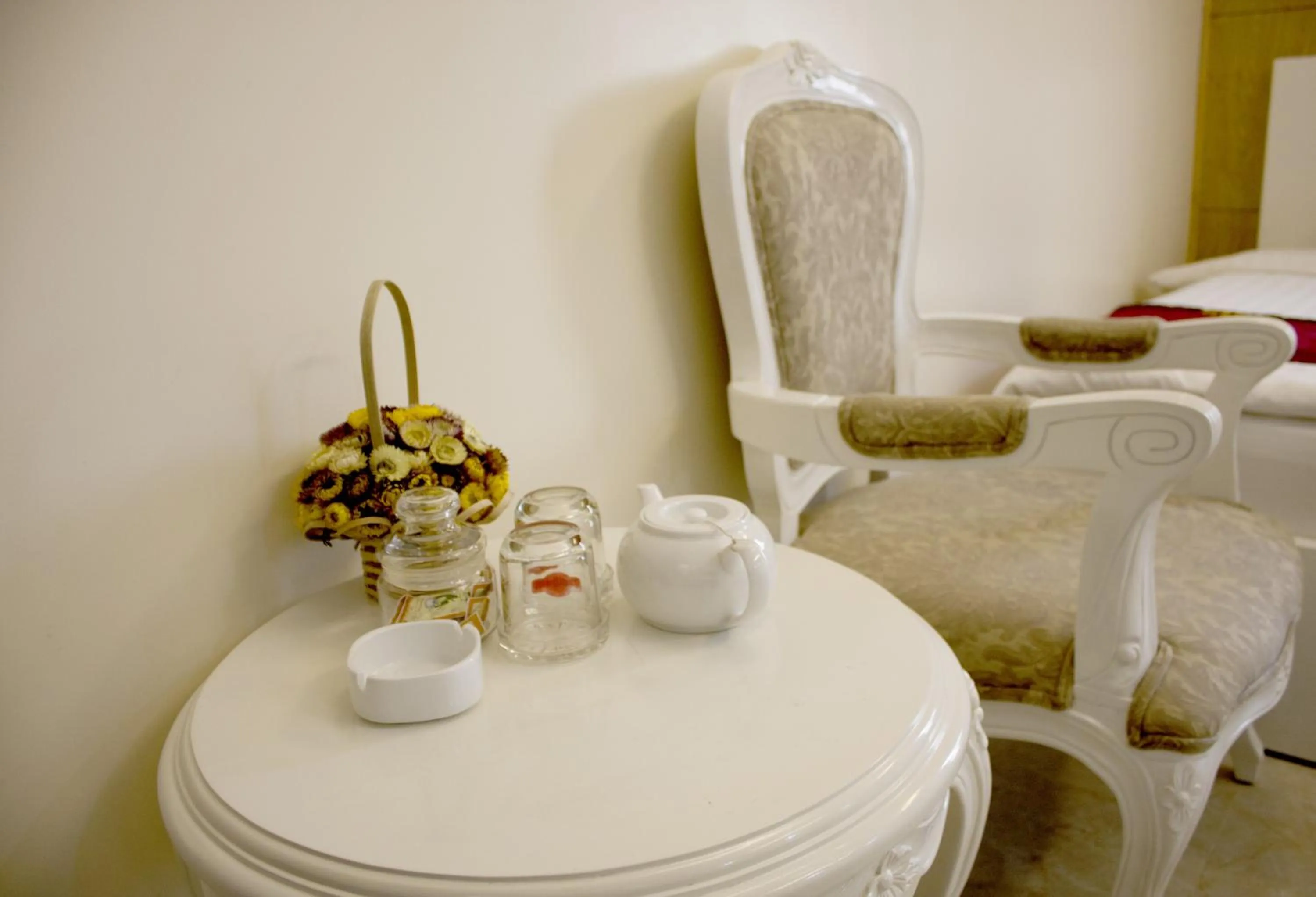 Photo of the whole room in Phước Sơn Hotel