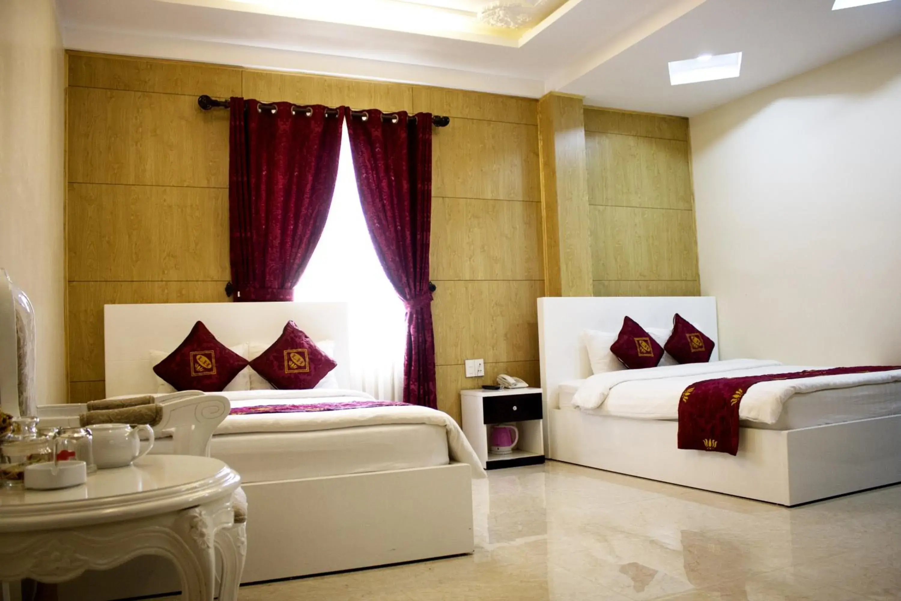 Quadruple Room in Phước Sơn Hotel Quadruple Room in Phước Sơn Hotel