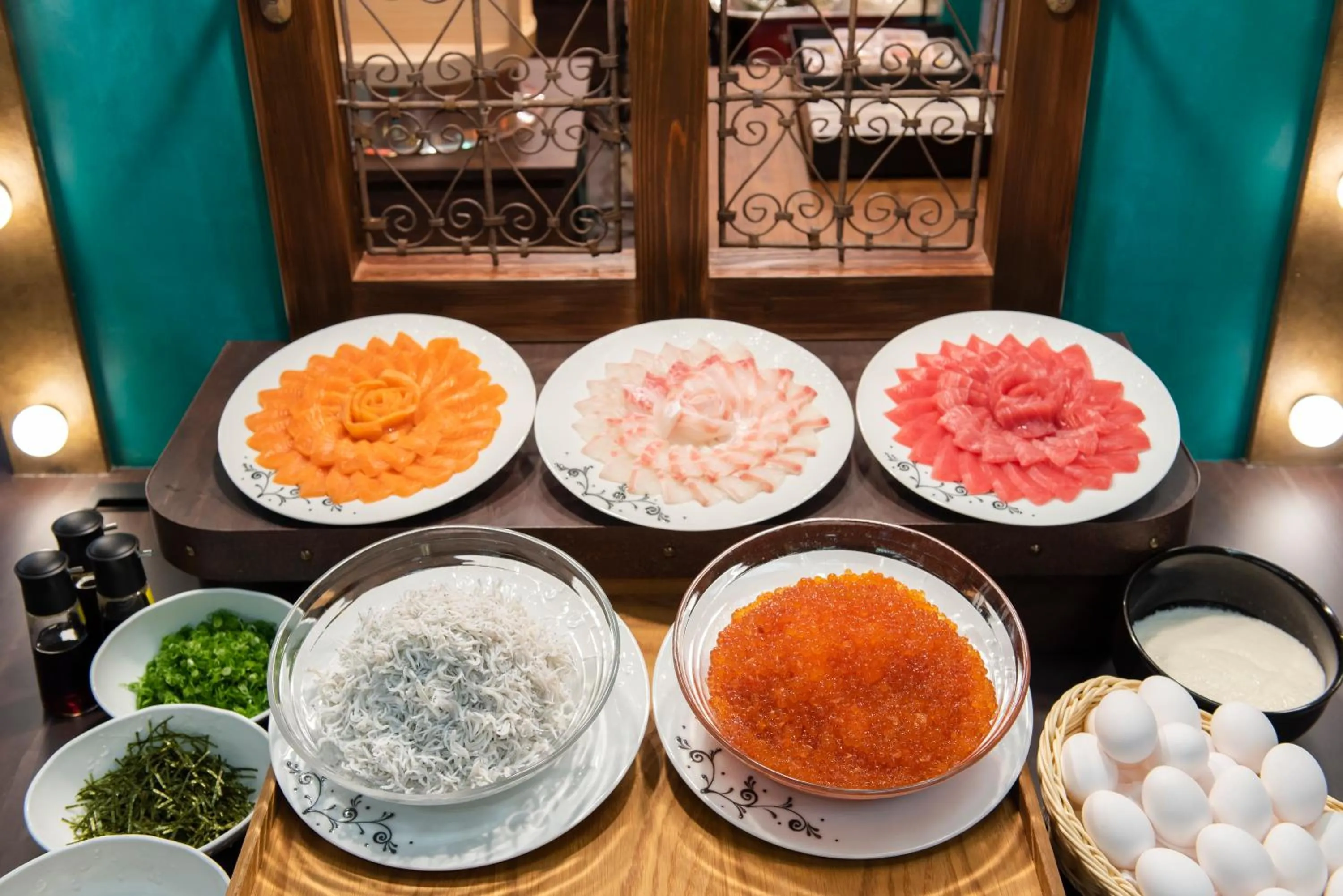 Breakfast in Yamatoya Honten