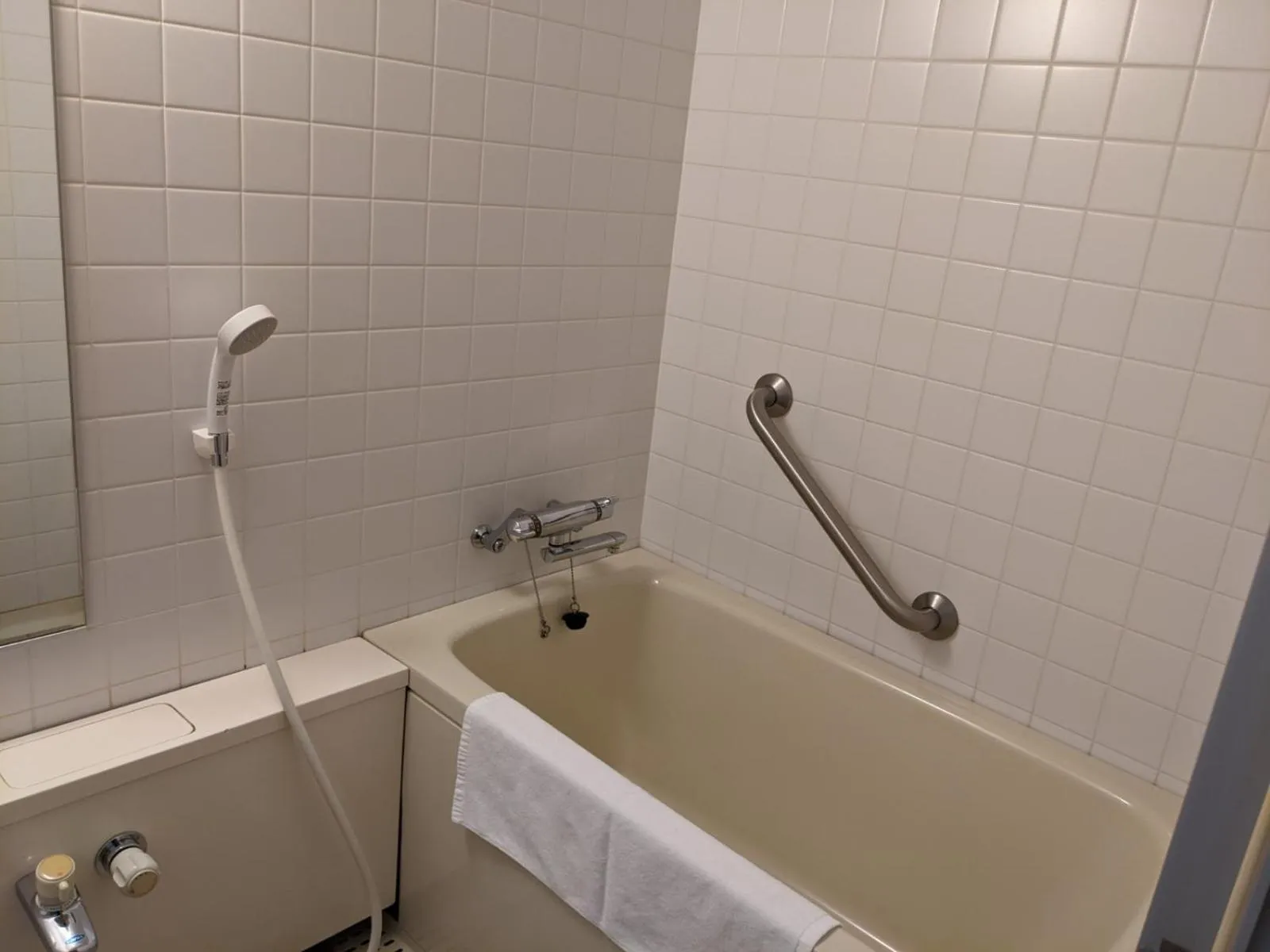 Bathroom in Yamatoya Honten