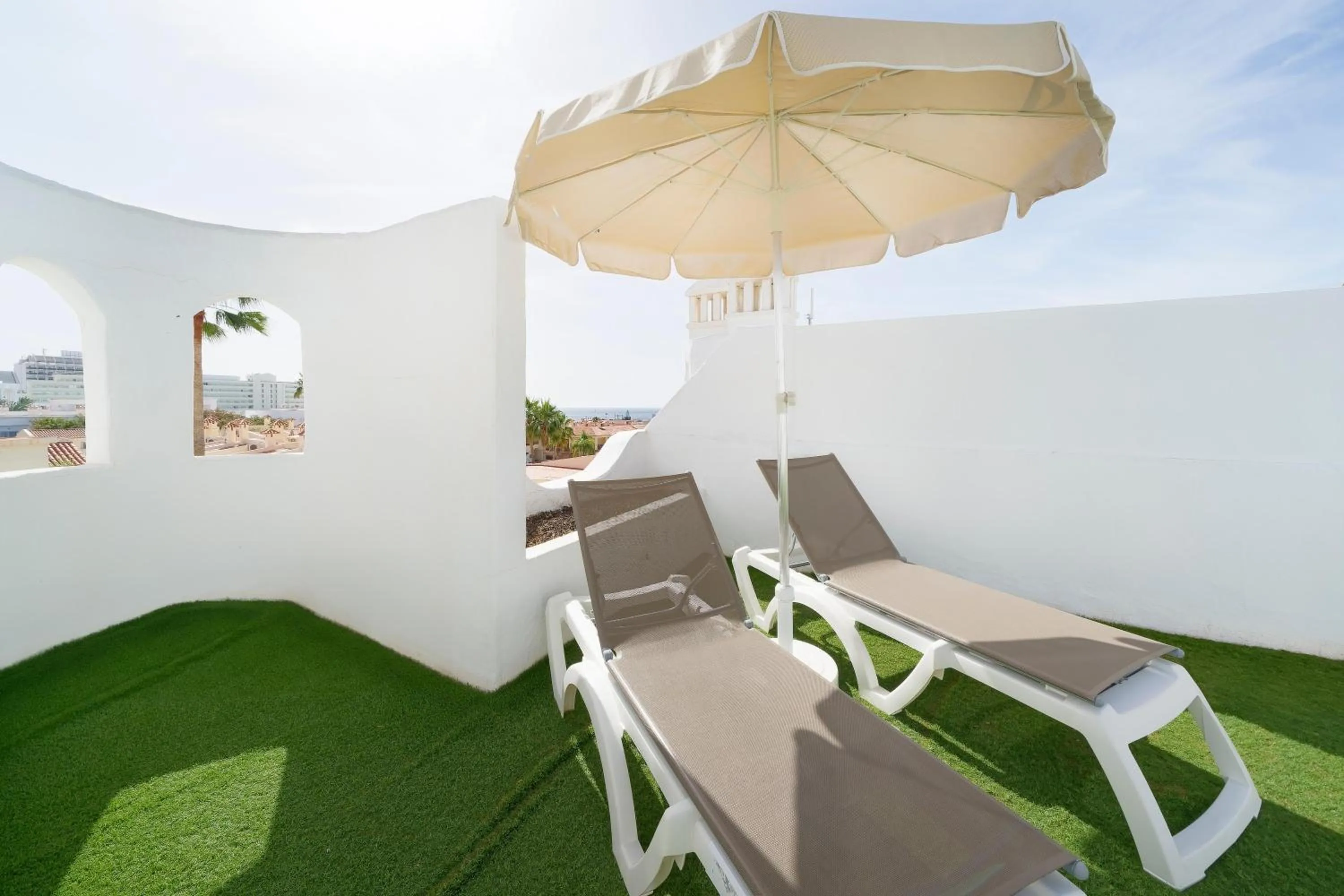 Photo of the whole room in LABRANDA Bahía Fañabé & Villas