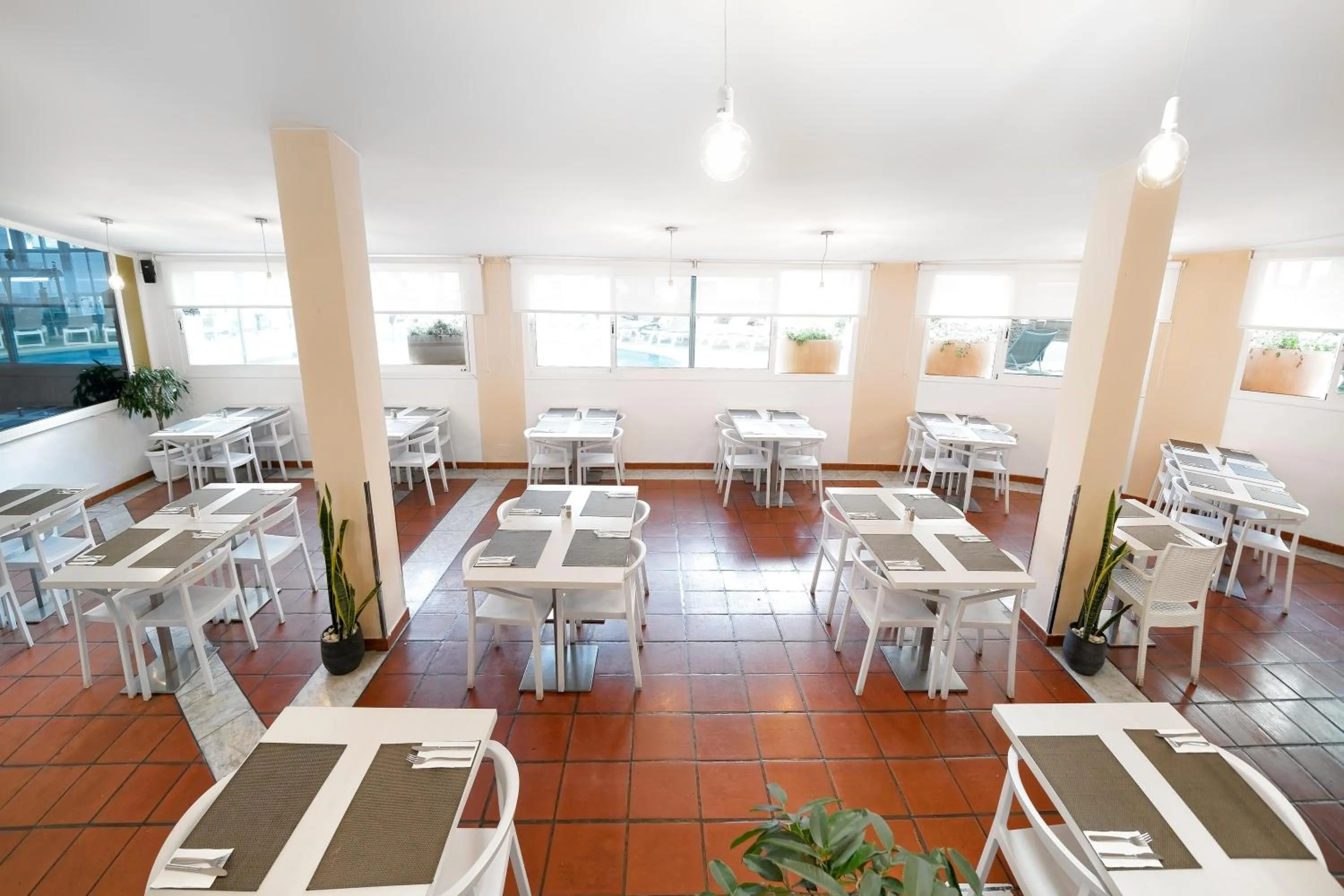 Restaurant/places to eat in LABRANDA Bahía Fañabé & Villas