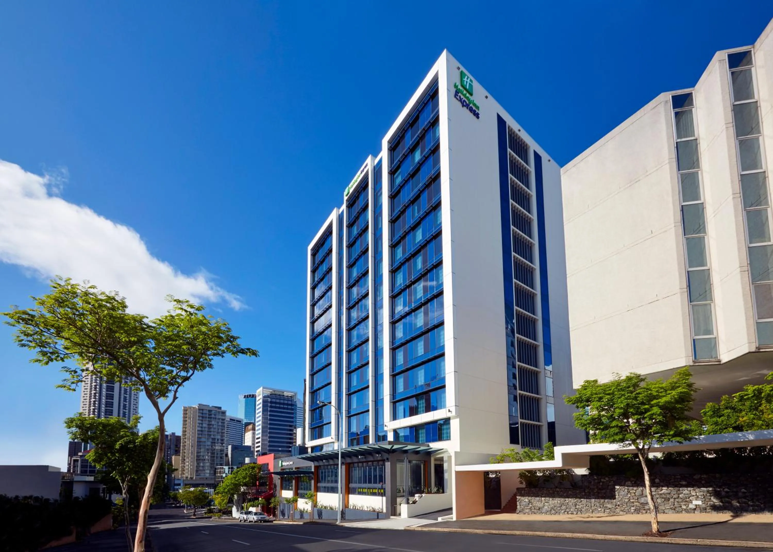 Property building in Holiday Inn Express Brisbane Central by IHG