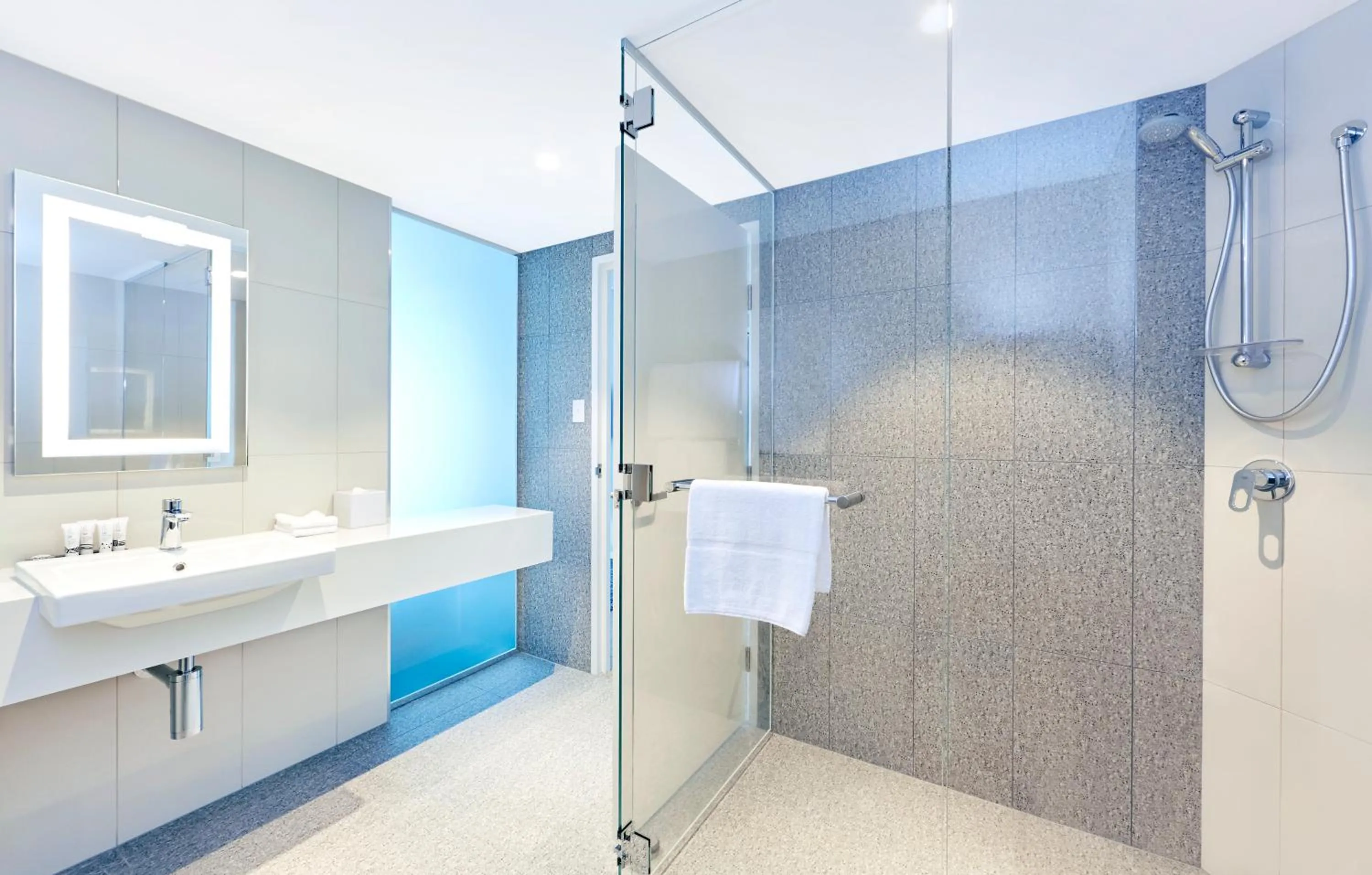 Bathroom in Holiday Inn Express Brisbane Central by IHG
