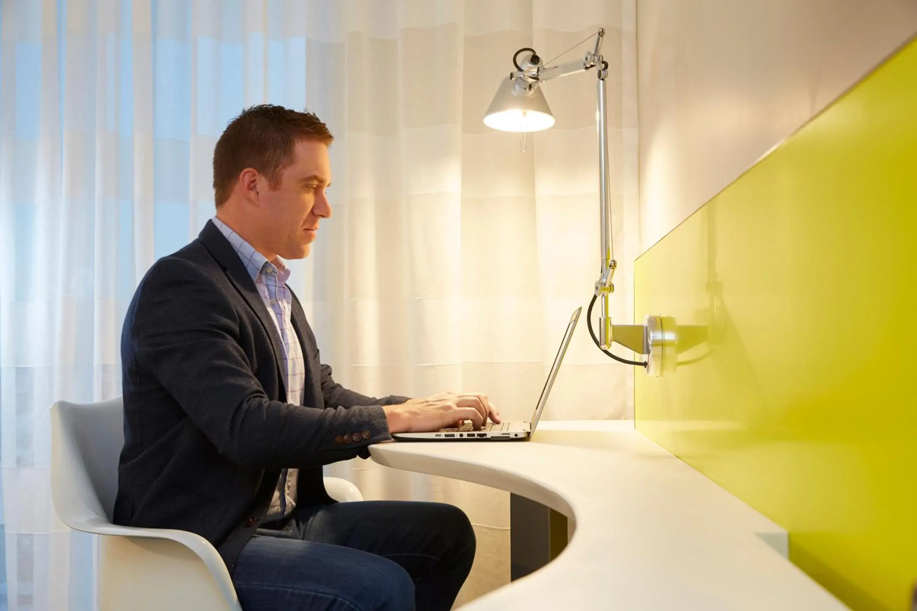 Queen Room with Valley View - Free Breakfast in Holiday Inn Express Brisbane Central by IHG Queen Room with Valley View - Free Breakfast in Holiday Inn Express Brisbane Central by IHG