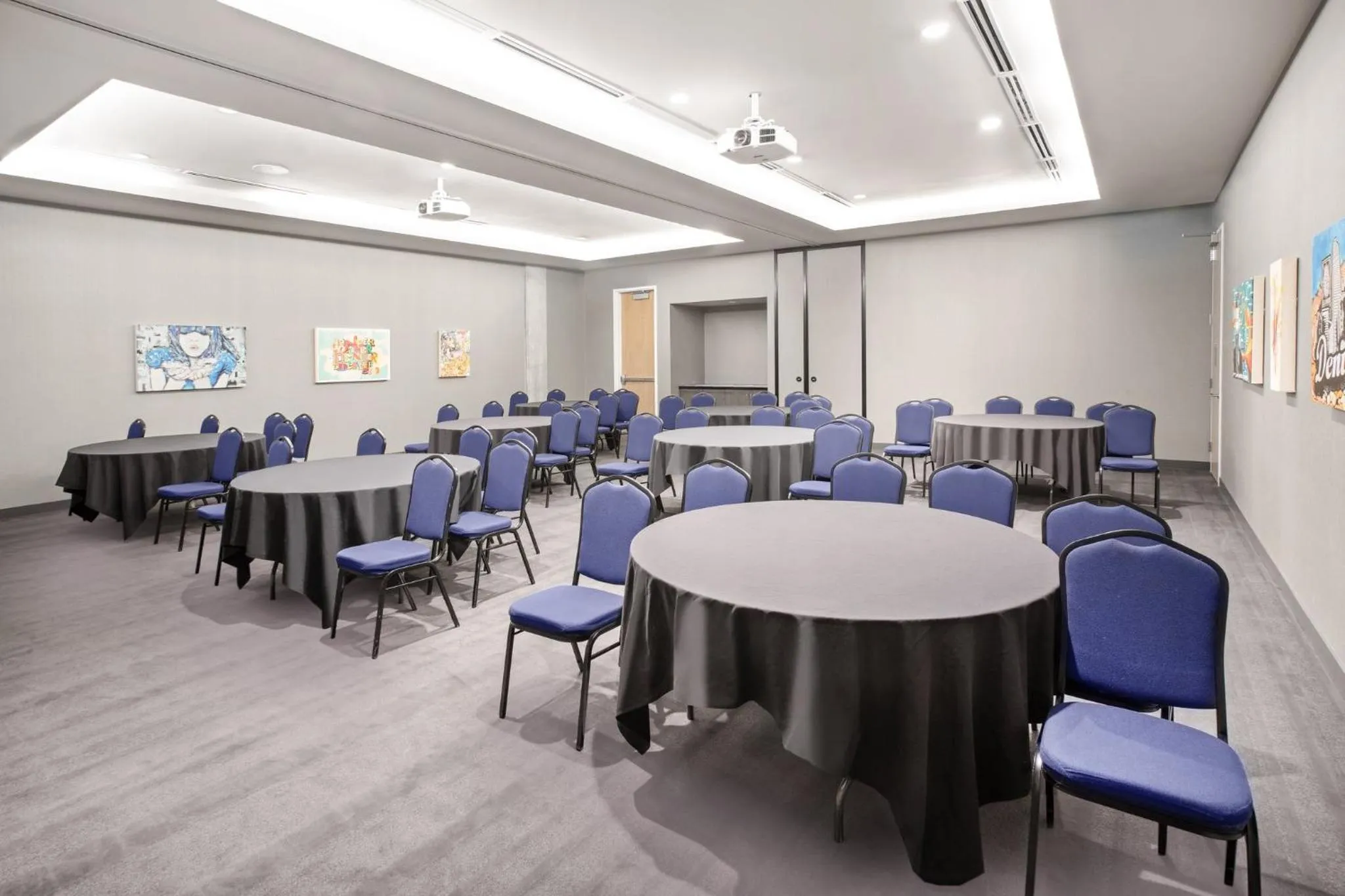 Meeting/conference room in Hotel Indigo Denver Downtown - Union Station by IHG