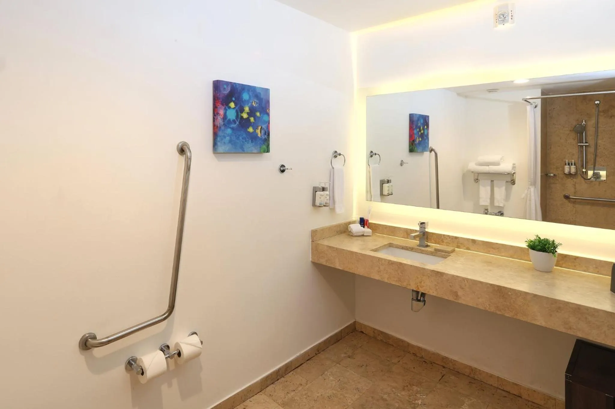 Shower in Holiday Inn Resort Mazatlan by IHG