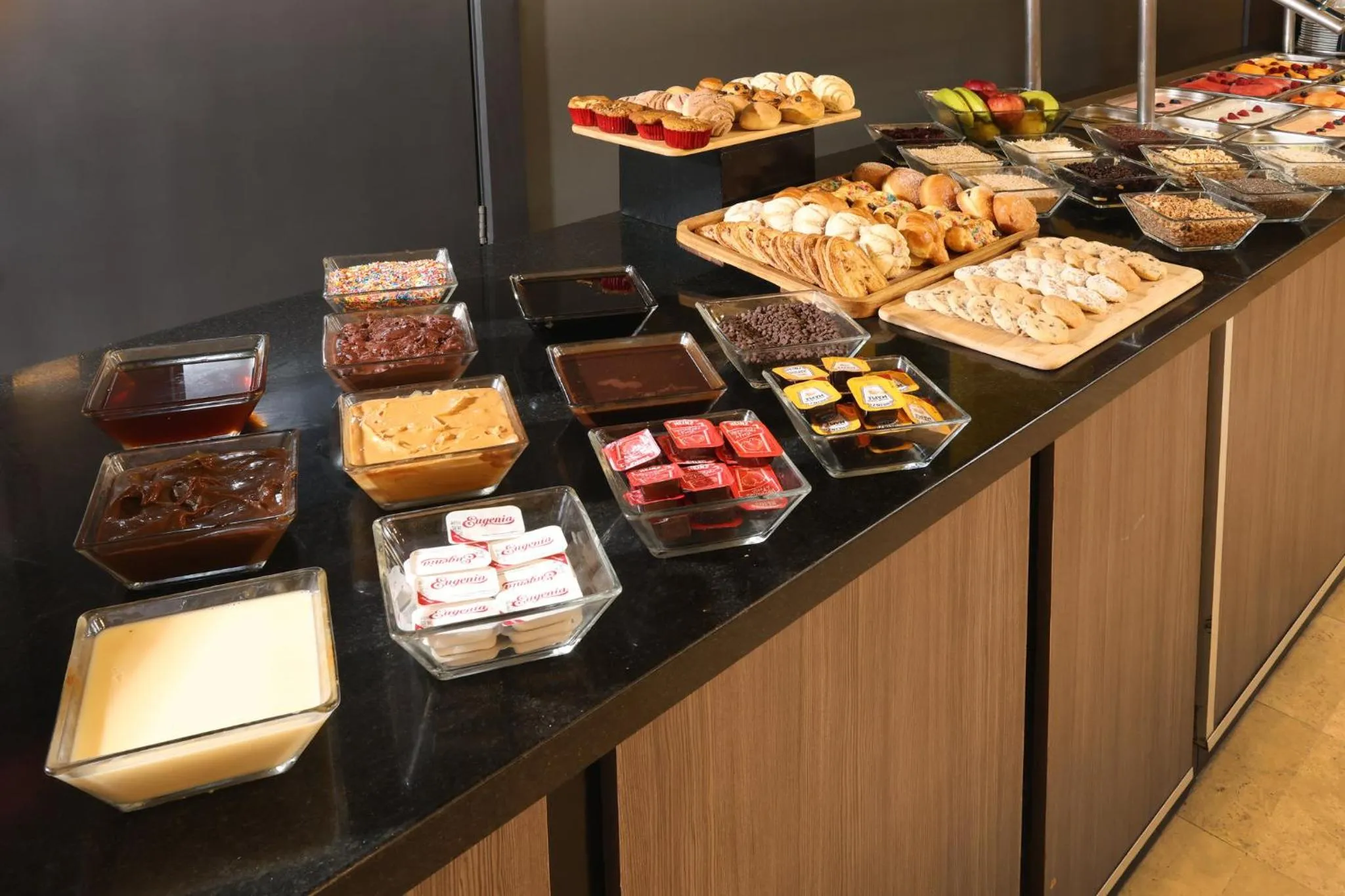 Restaurant/places to eat in Holiday Inn Resort Mazatlan by IHG