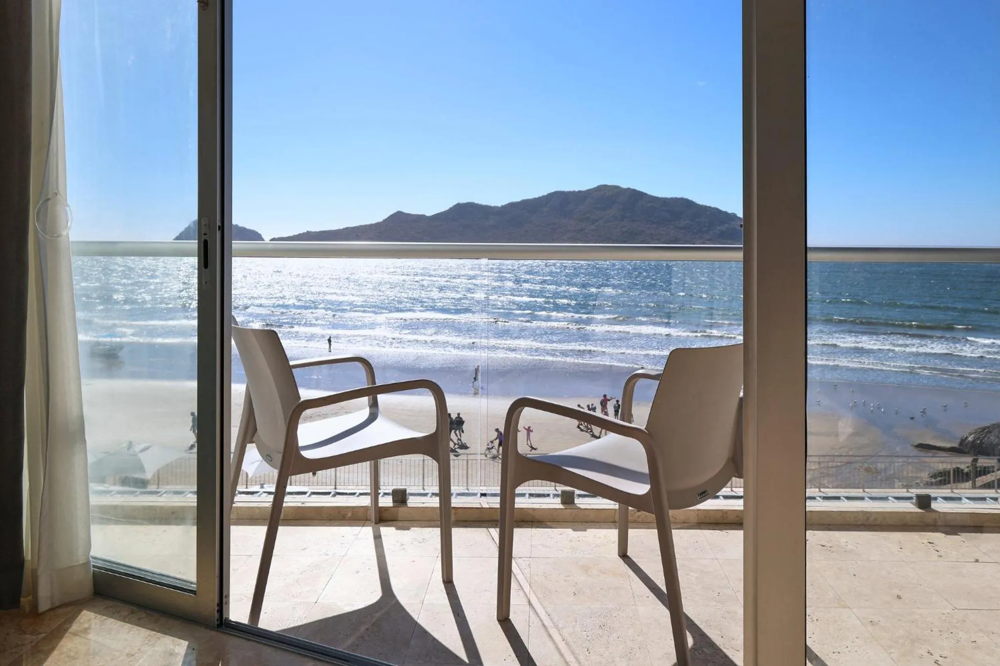 Photo of the whole room in Holiday Inn Resort Mazatlan by IHG