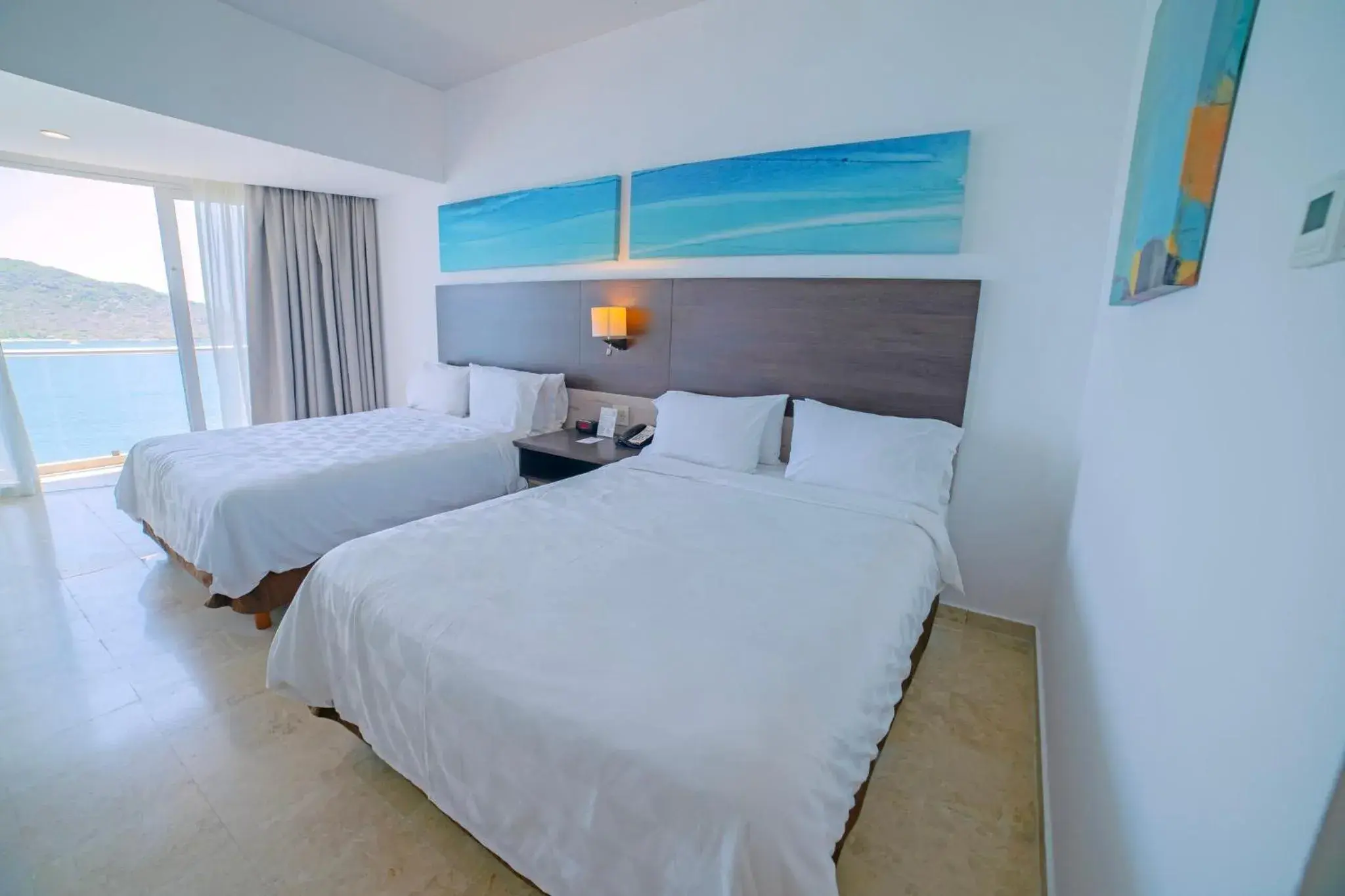 Standard Room with Two Queen Beds in Holiday Inn Resort Mazatlan by IHG Standard Room with Two Queen Beds in Holiday Inn Resort Mazatlan by IHG