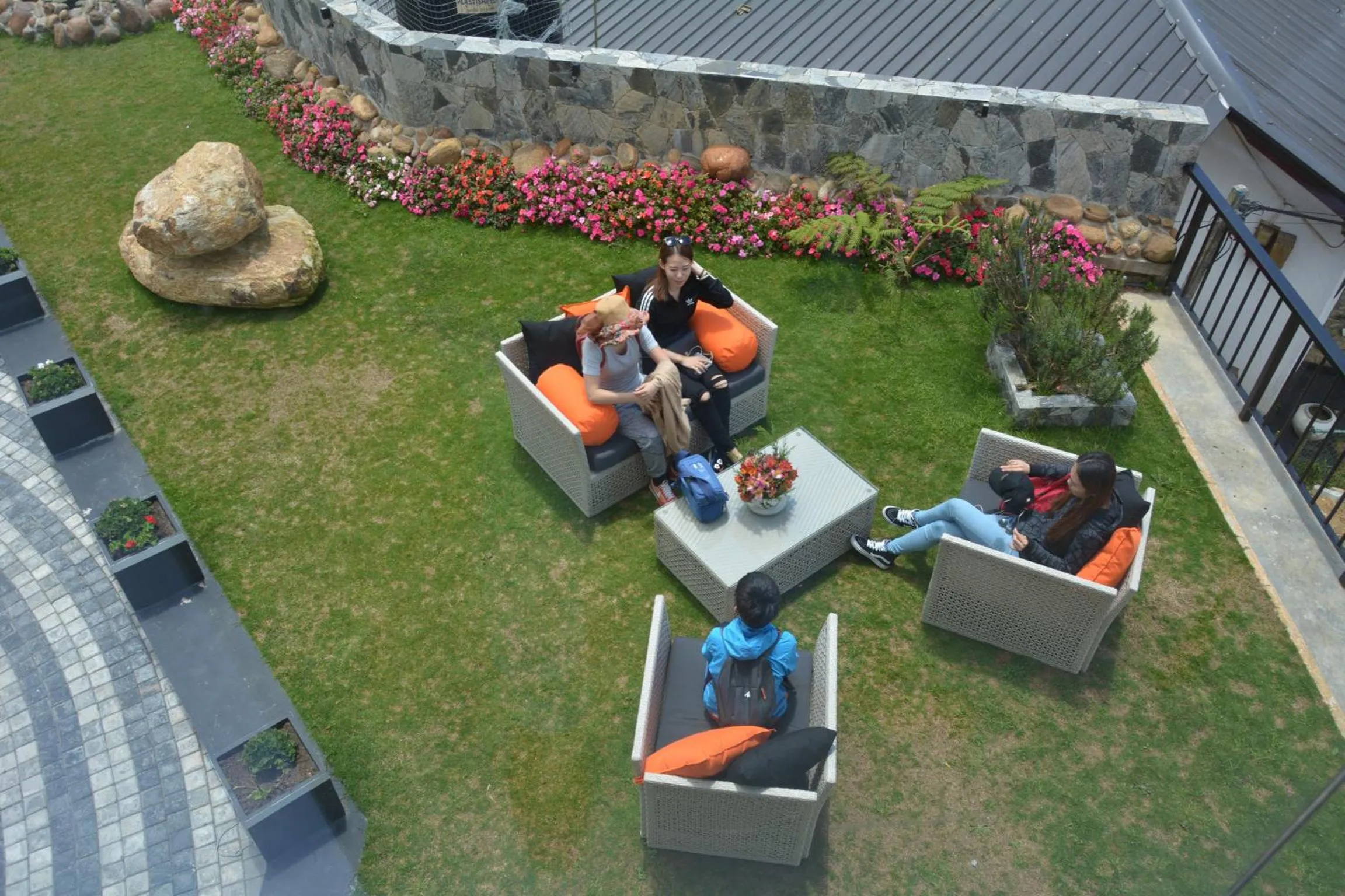 Garden view in Villa Mount Royal