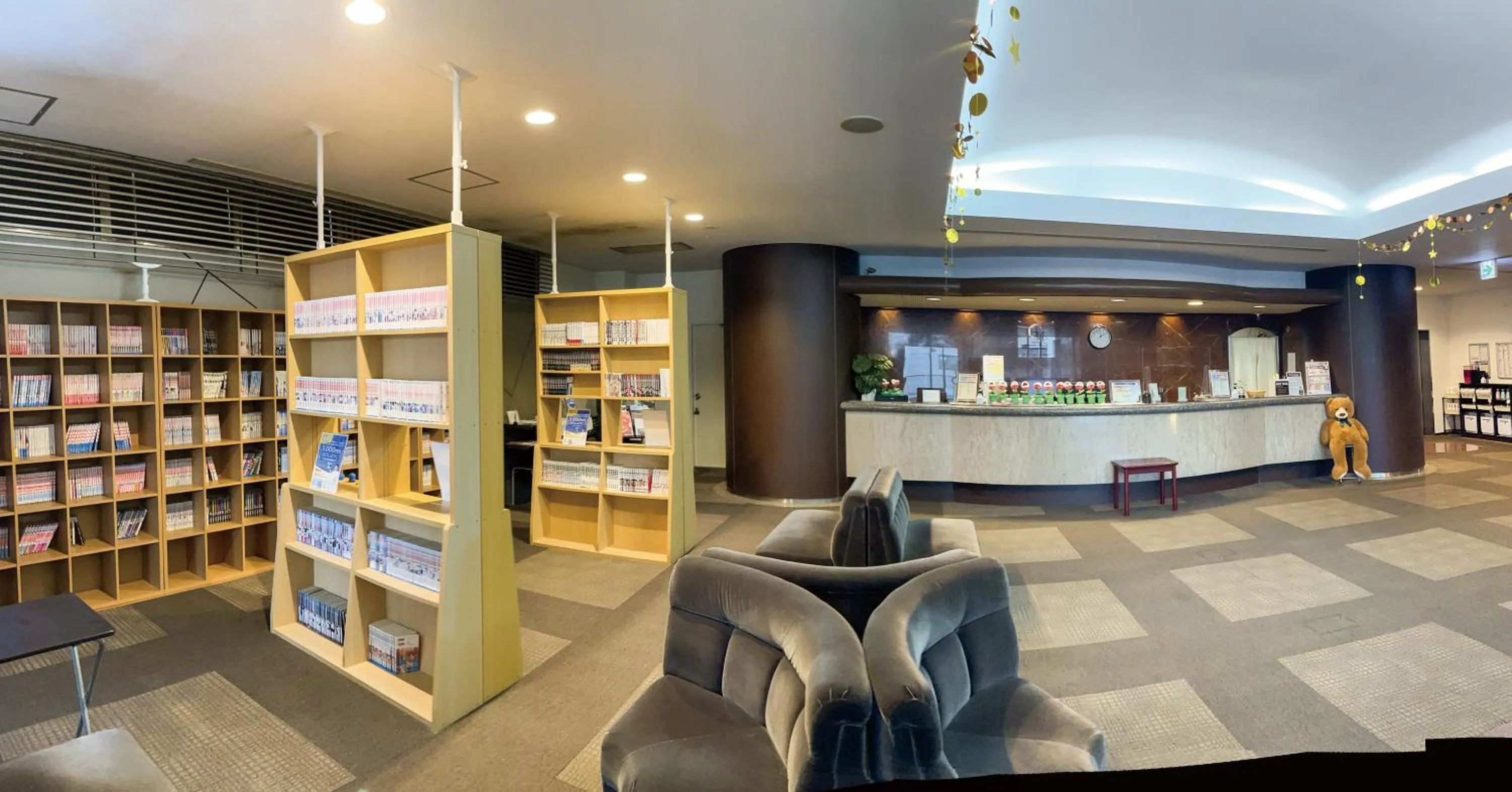 Lobby or reception in HOTEL CROWN HILLS FUJINOMIYA