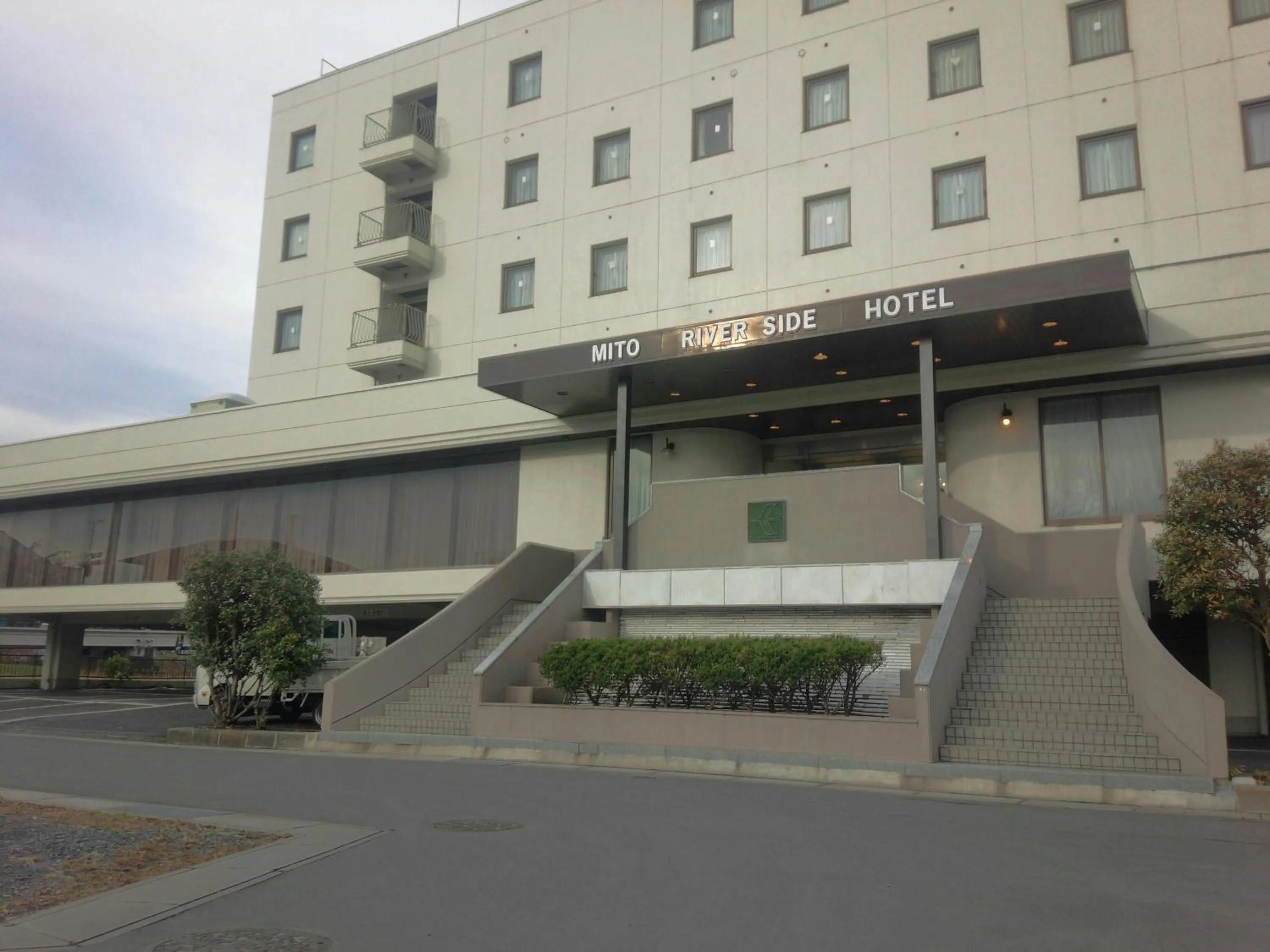 Facade/entrance in Mito Riverside Hotel