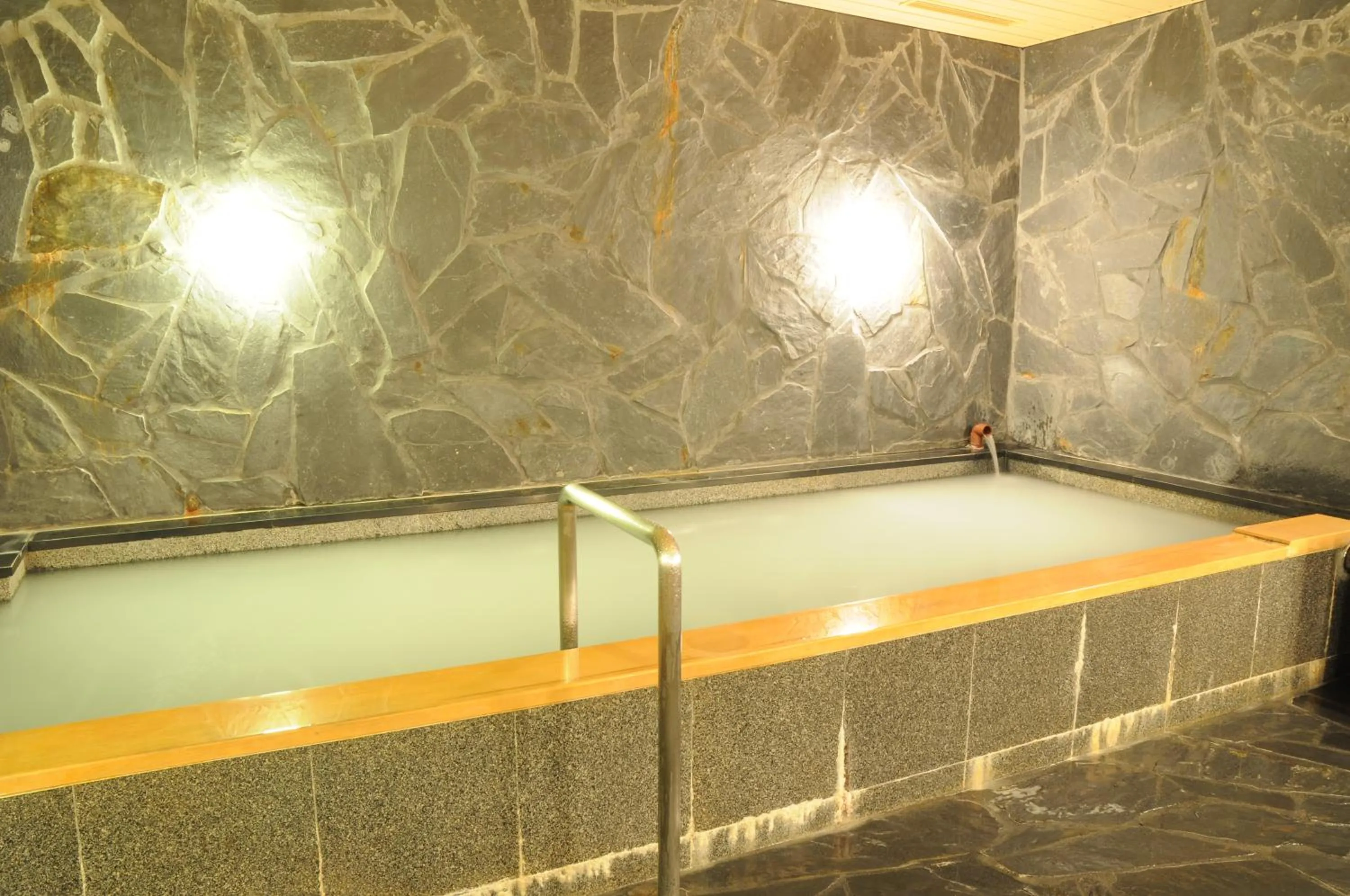 Public Bath in Hotel Terrace Yokohama
