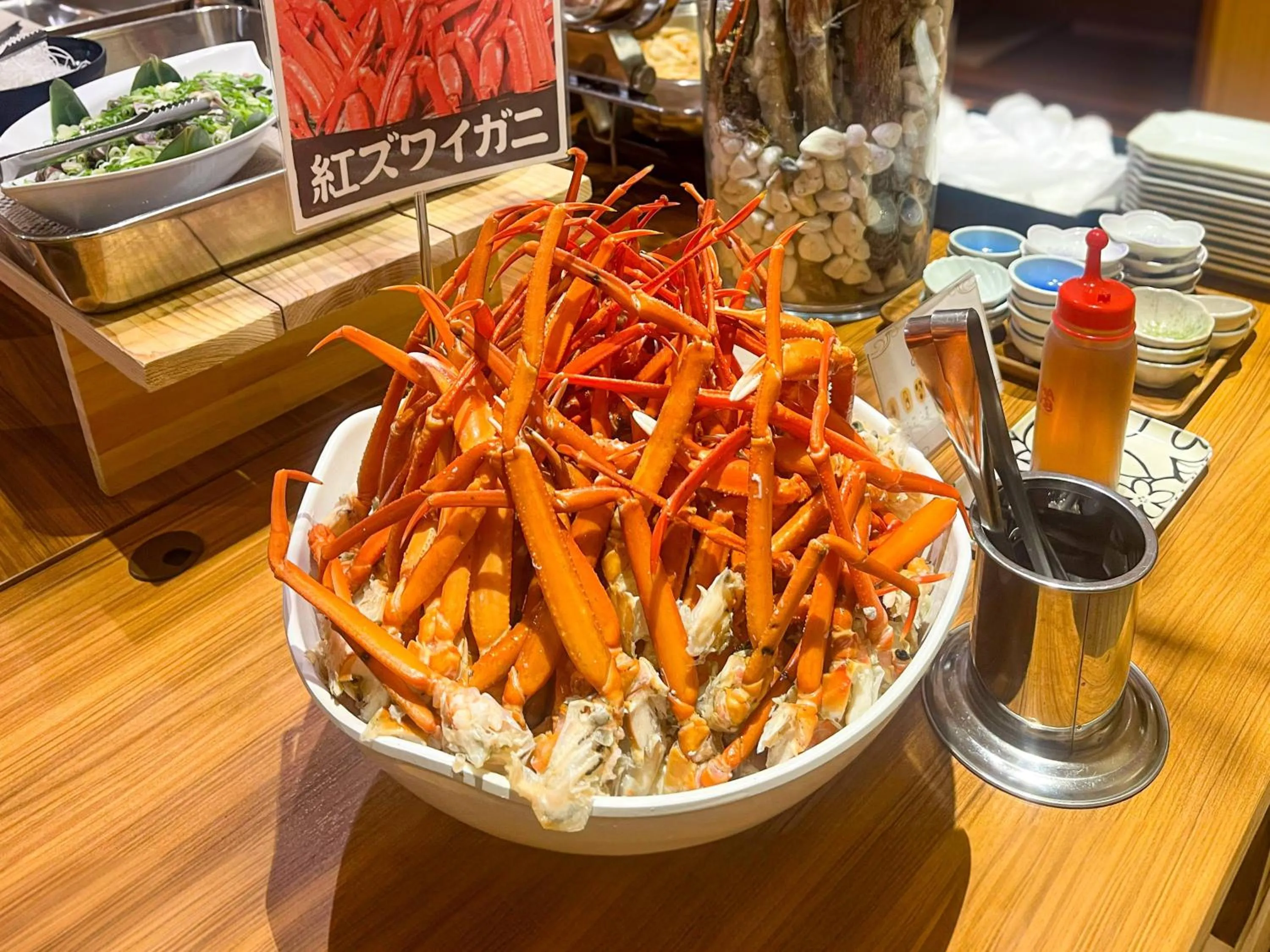 Restaurant/places to eat in Hotel Kadoman