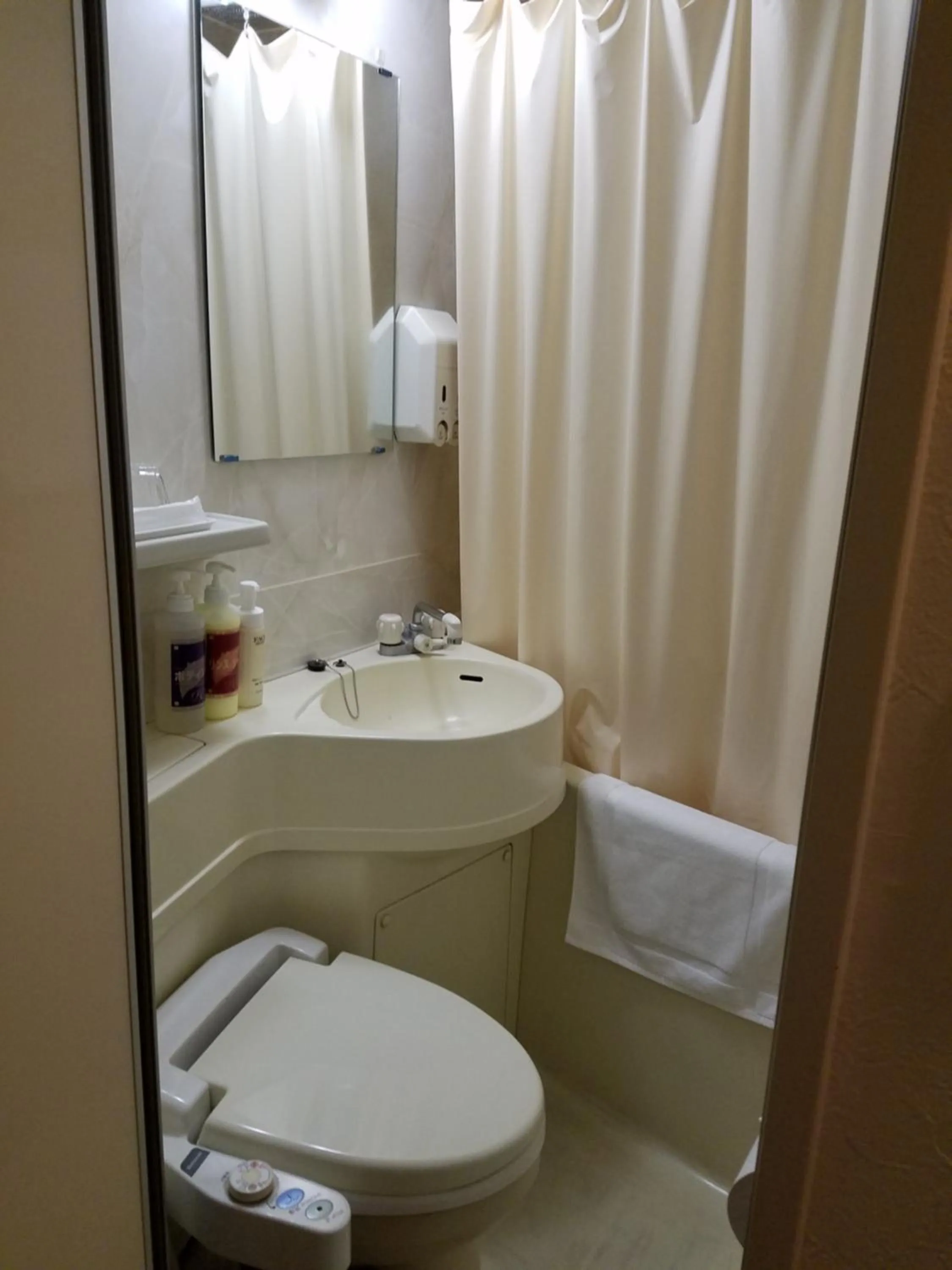 Bathroom in Hotel Crown Hills Kumamoto