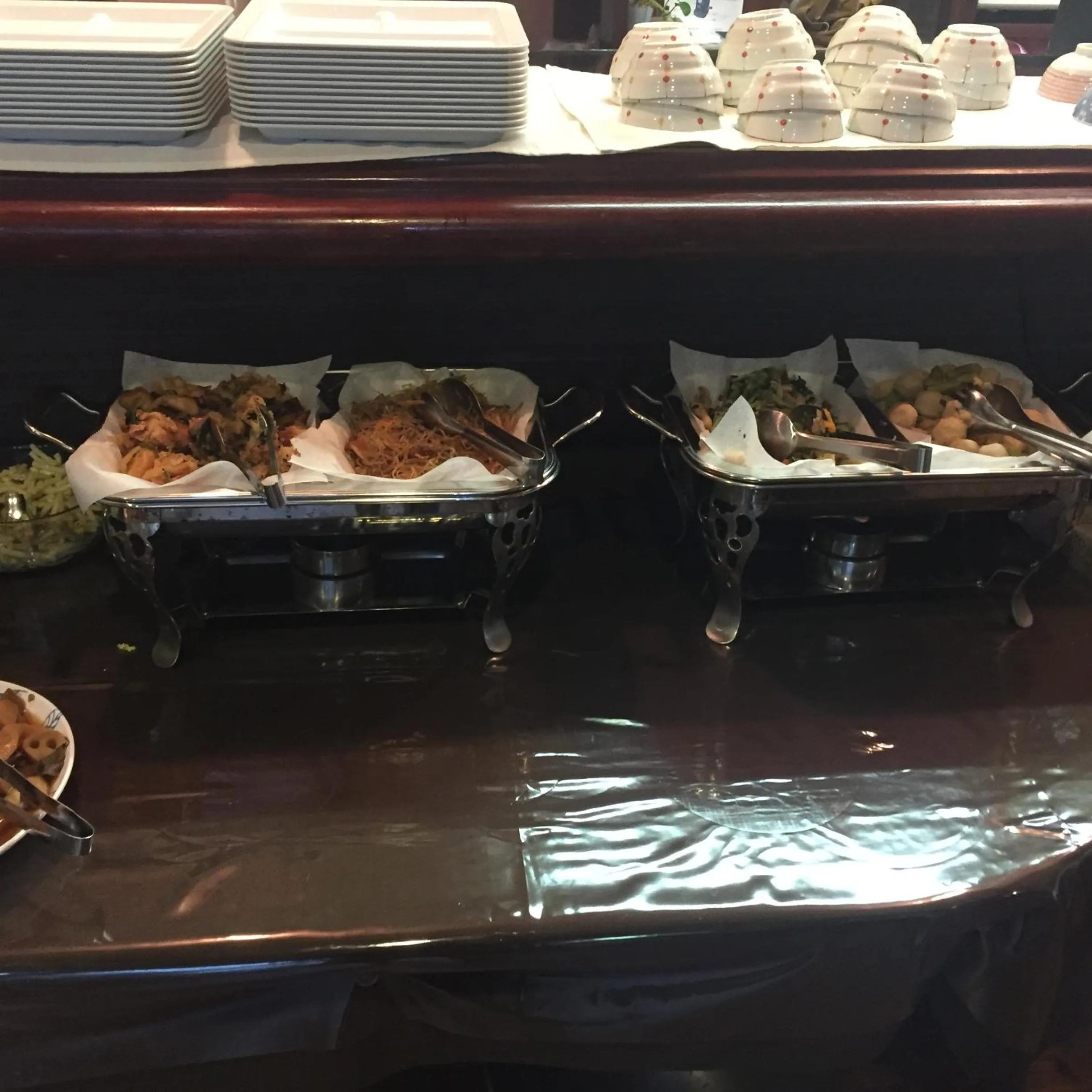 Restaurant/places to eat in Hotel Niihama Hills