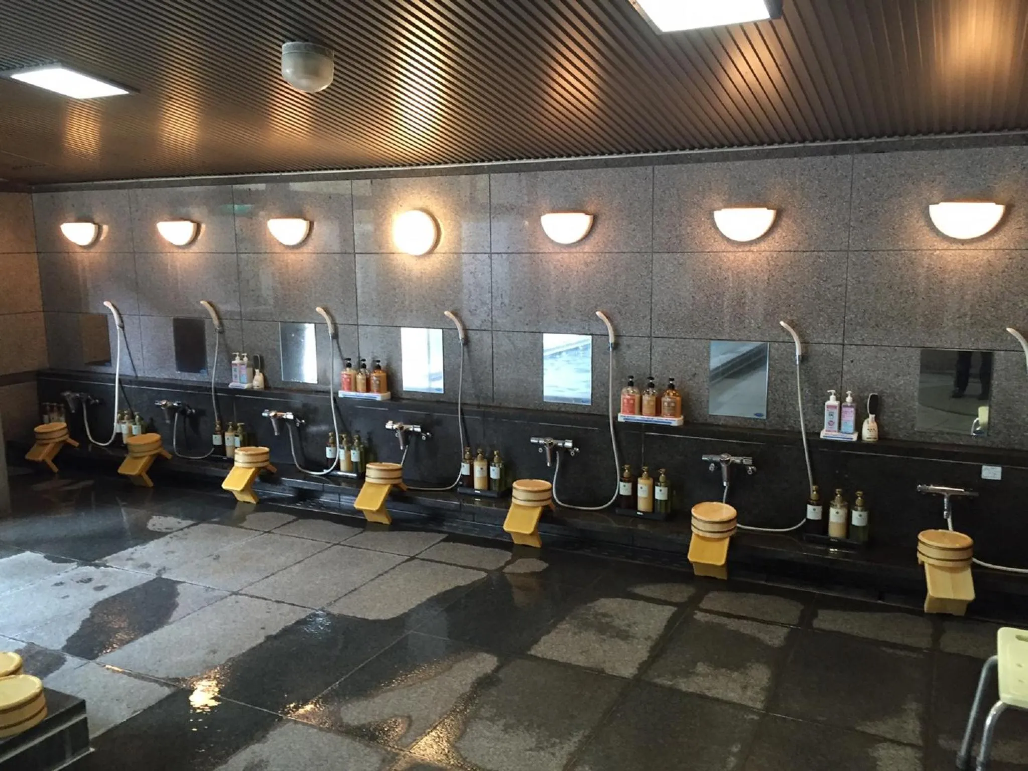 Hot Tub in Breezbay Hotel & Resort Gero