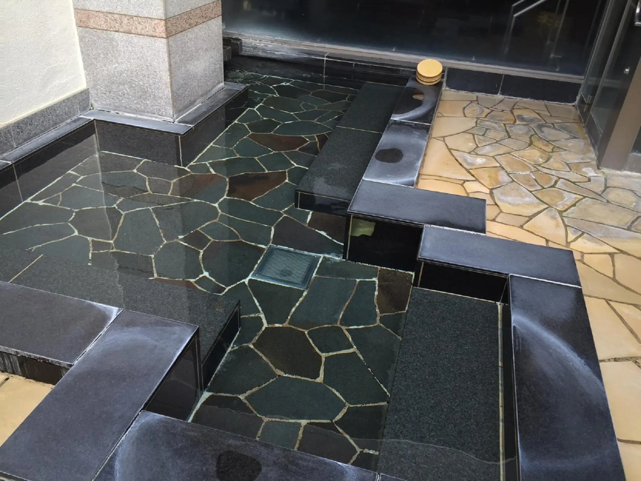 Open Air Bath in Breezbay Hotel & Resort Gero