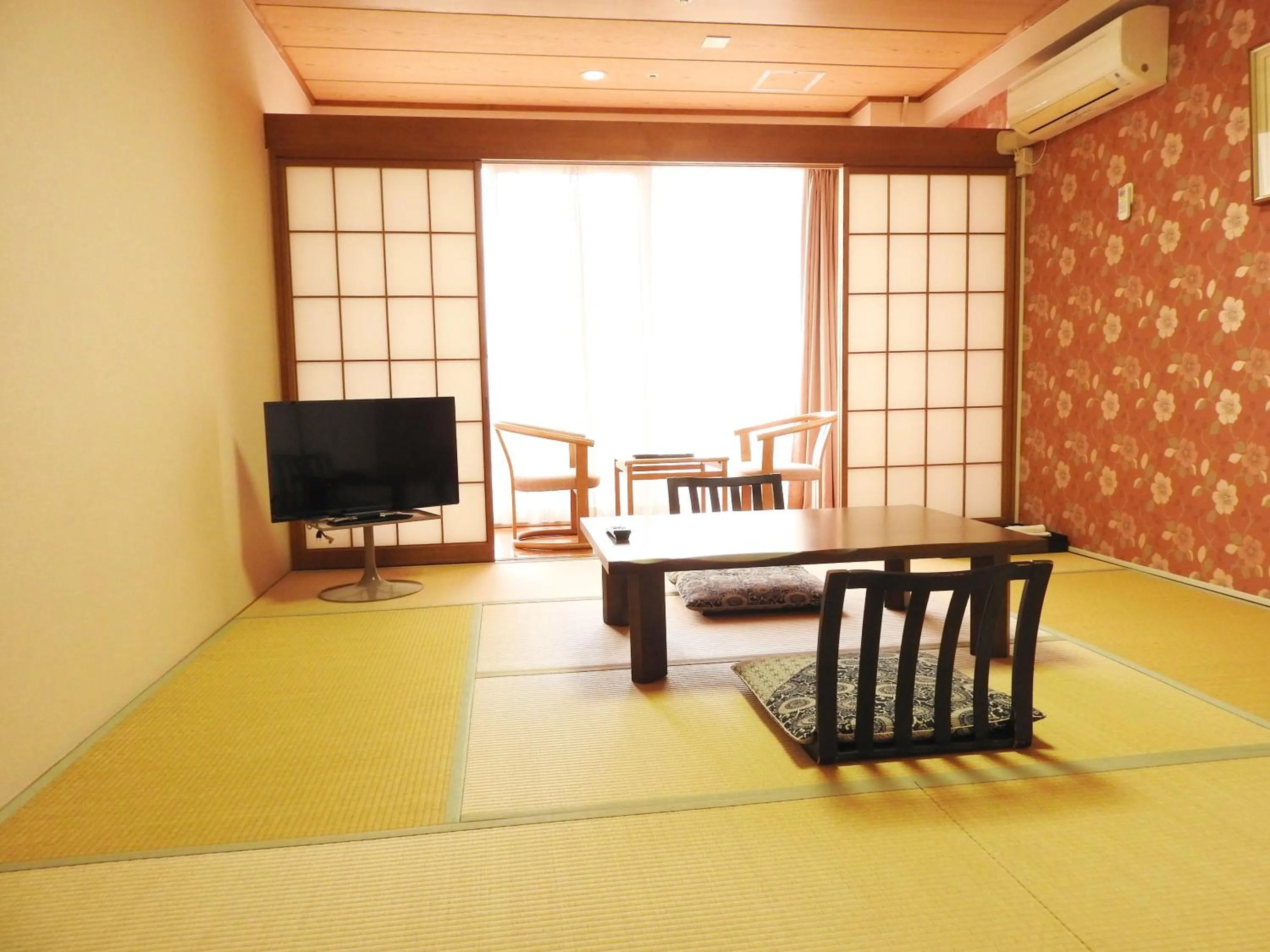 Photo of the whole room in Kai Resort Hotel