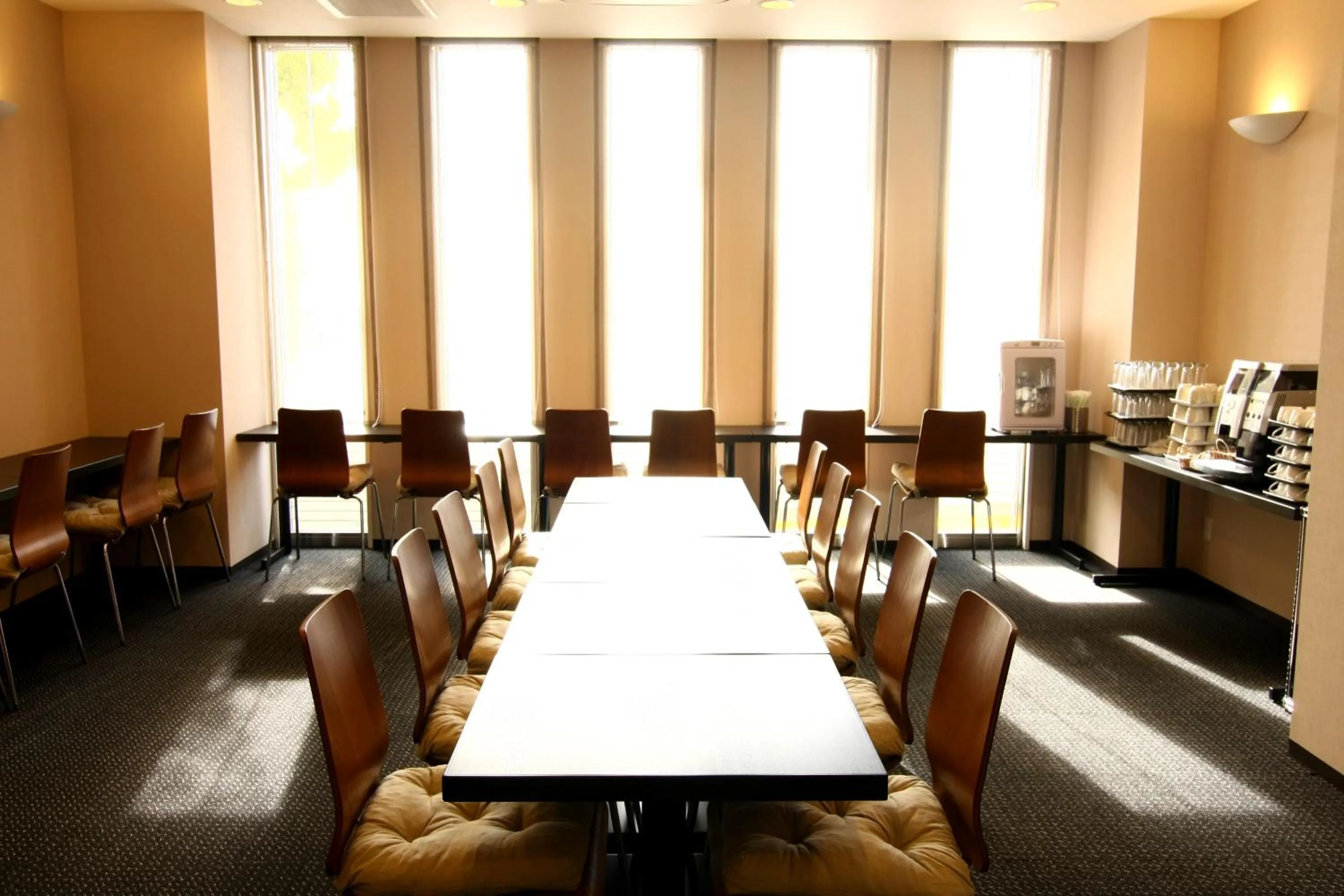 Food and drinks in Hotel Crown Hills Kimitsu