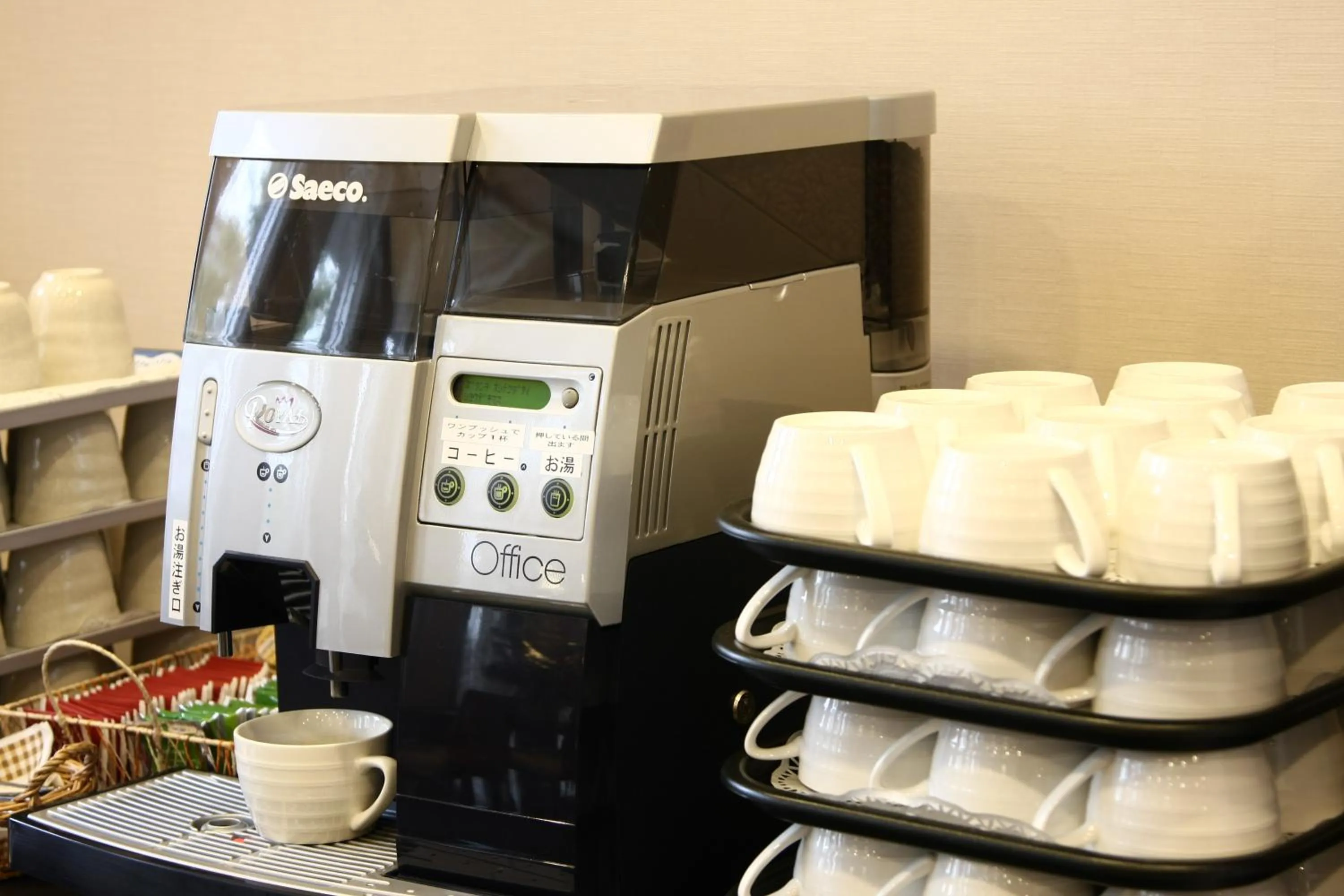 Food and drinks in Hotel Crown Hills Kimitsu