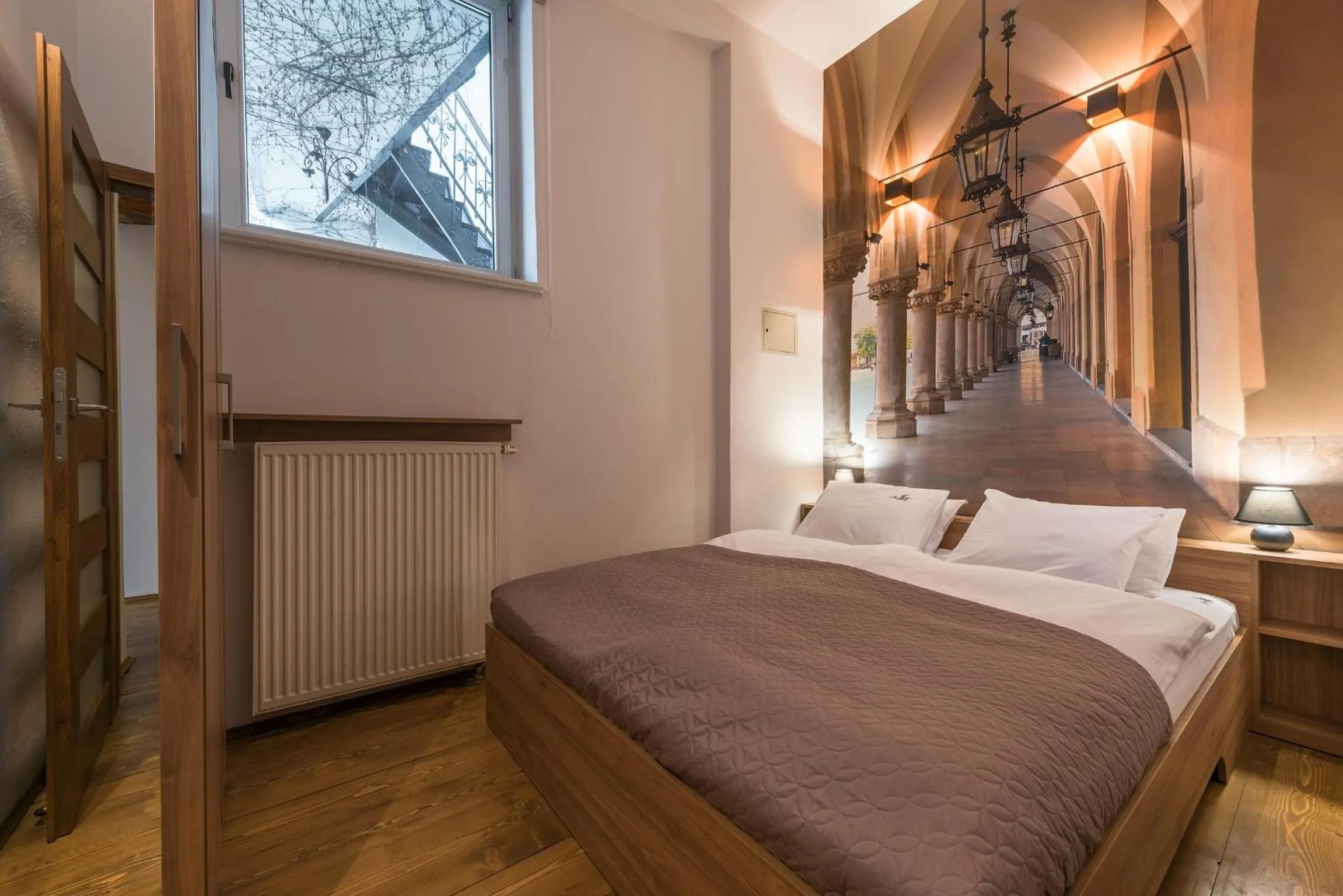 Decorative detail, Bed in Krakow For You Main Square Apartments