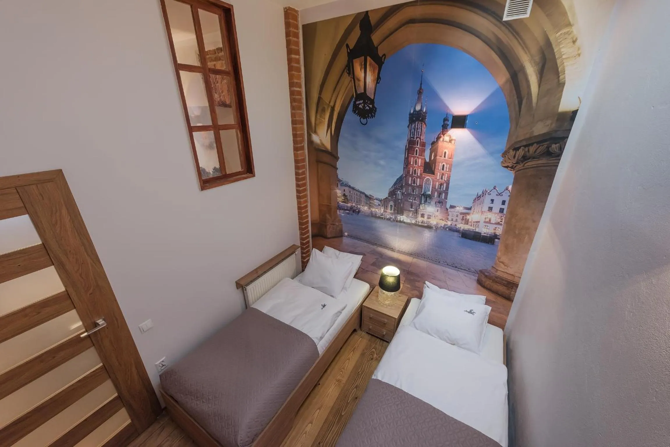 Bed in Krakow For You Main Square Apartments
