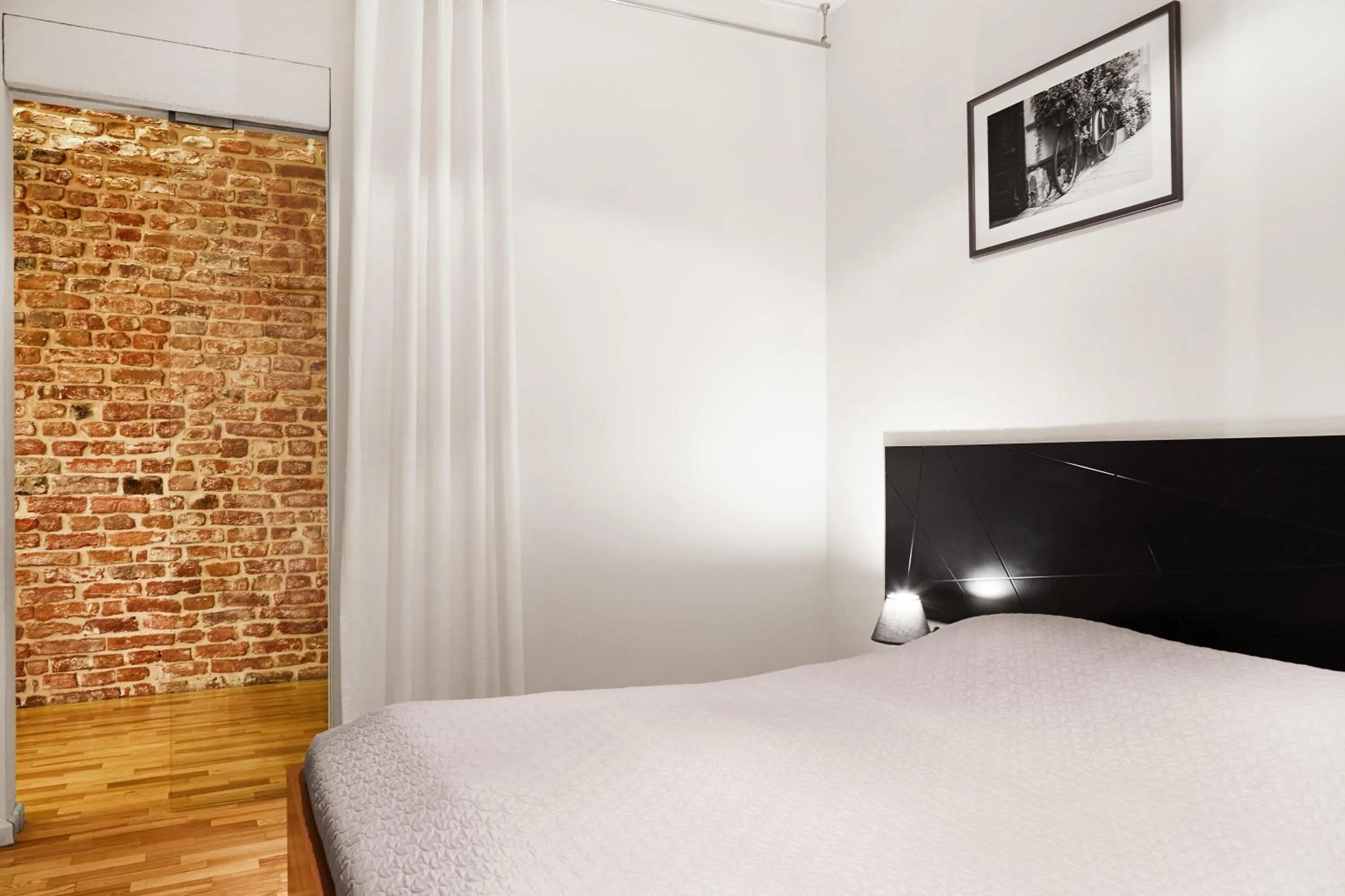 Bed in Krakow For You Main Square Apartments