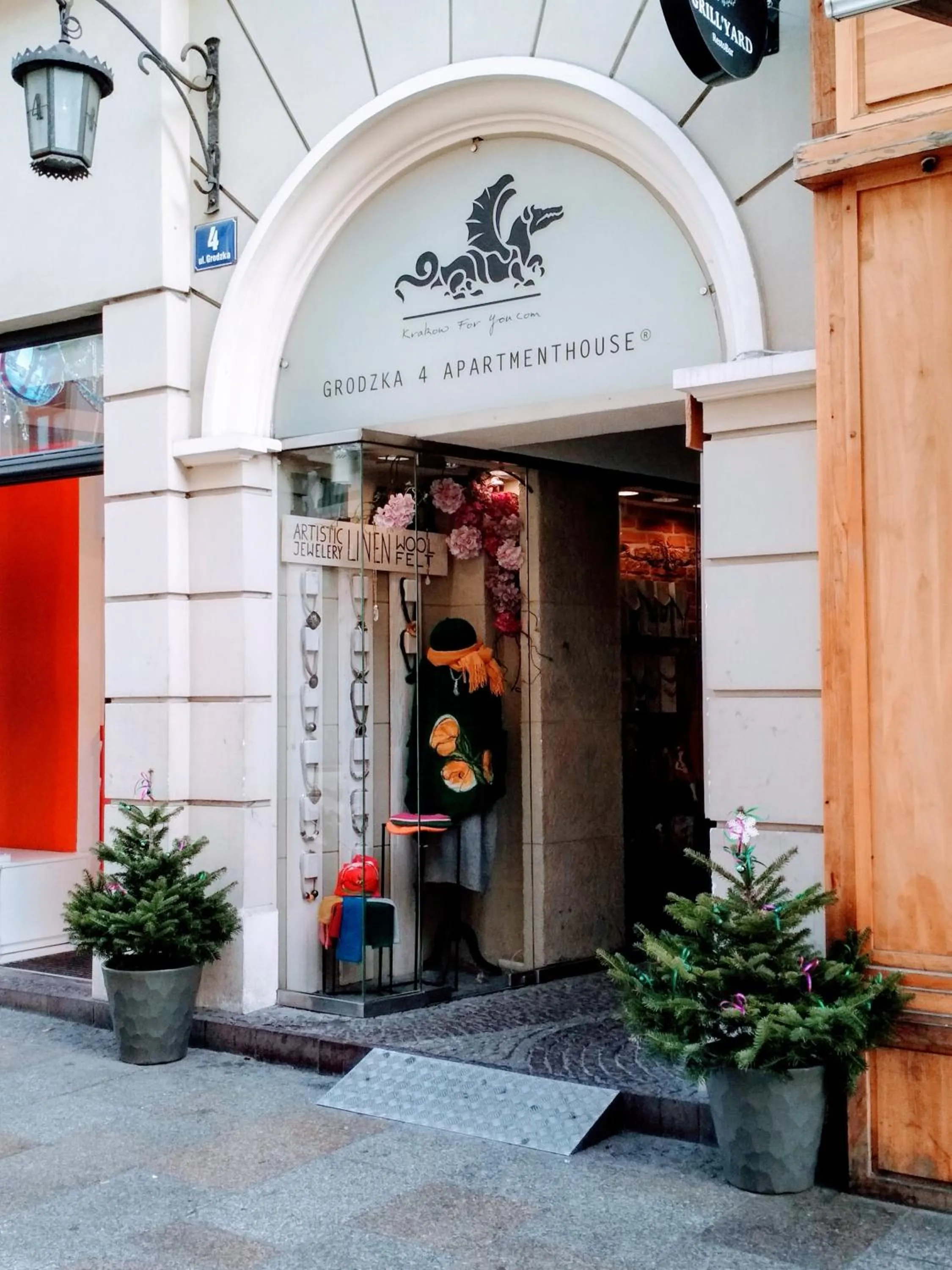 Facade/entrance in Krakow For You Main Square Apartments