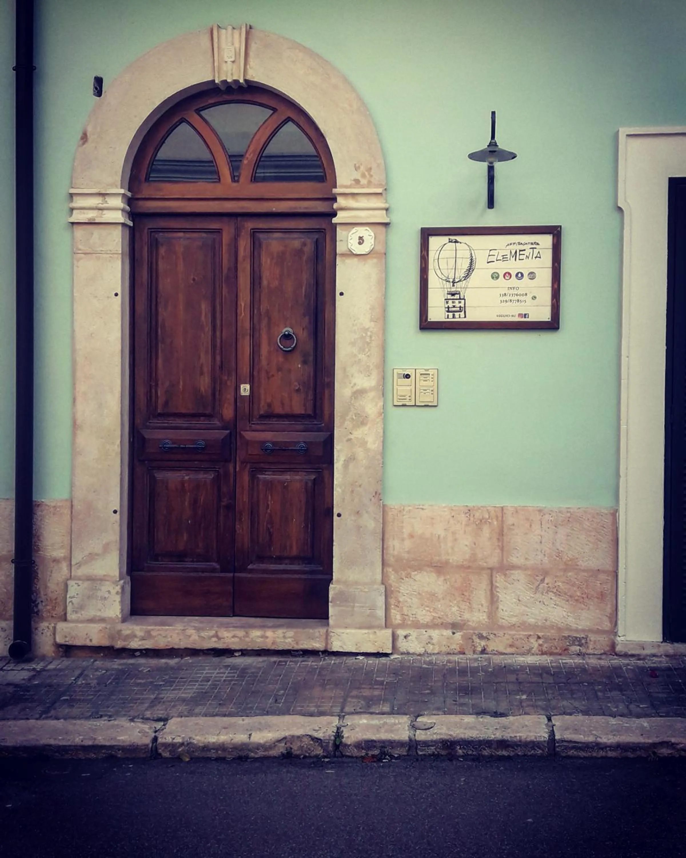 Facade/entrance in Elementa