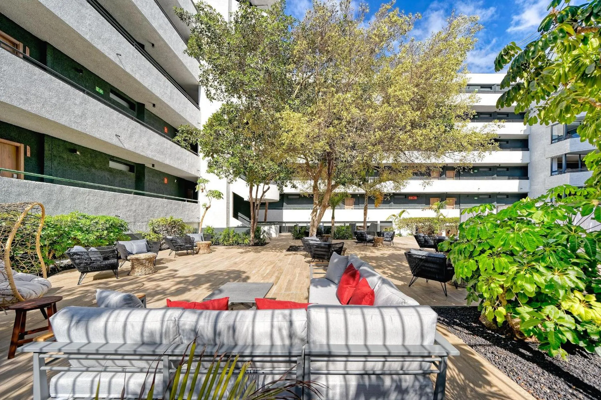 Garden in Labranda Suites Costa Adeje