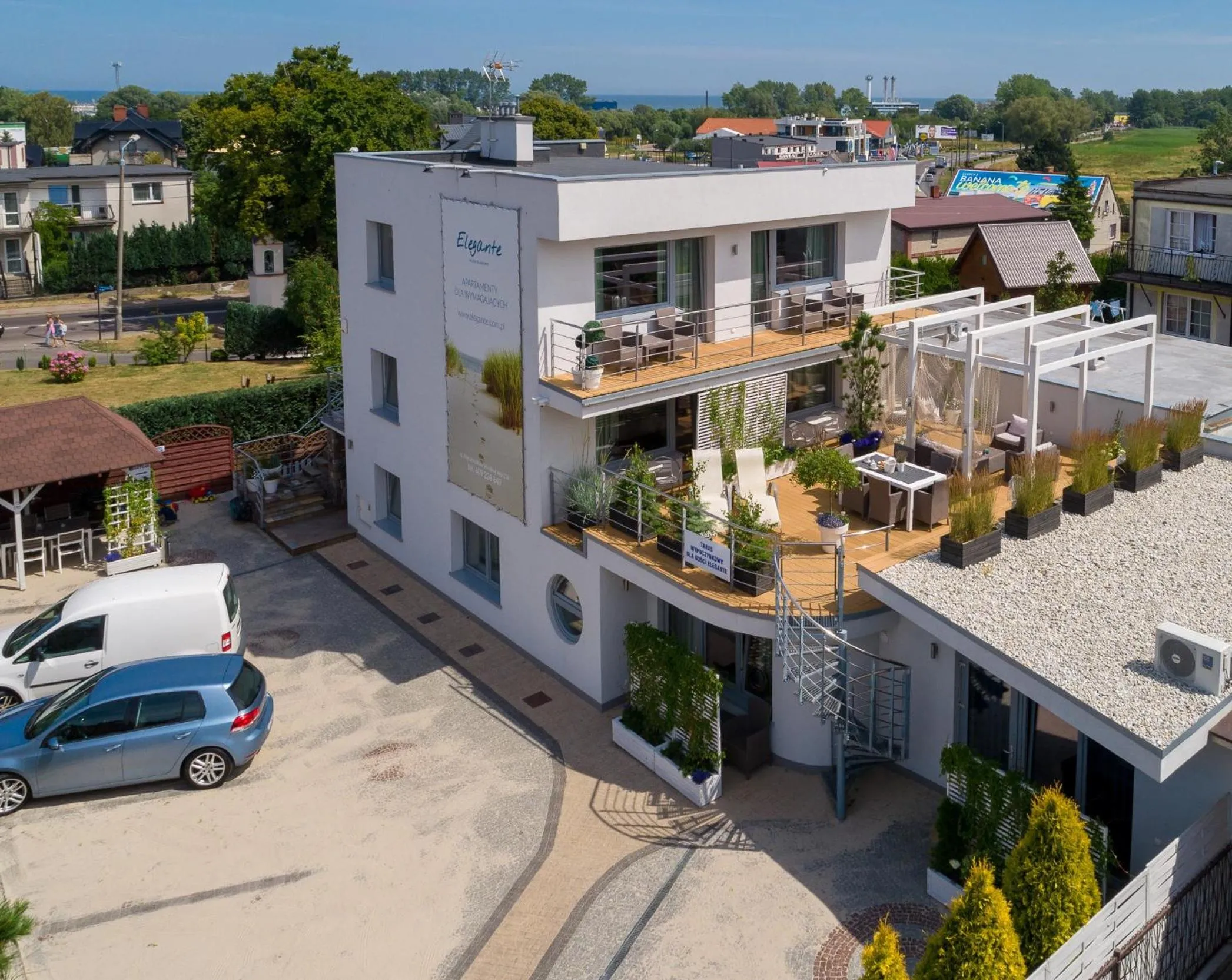 Property building in Kameralny Aparthotel Elegante Władysławowo - Adults Only