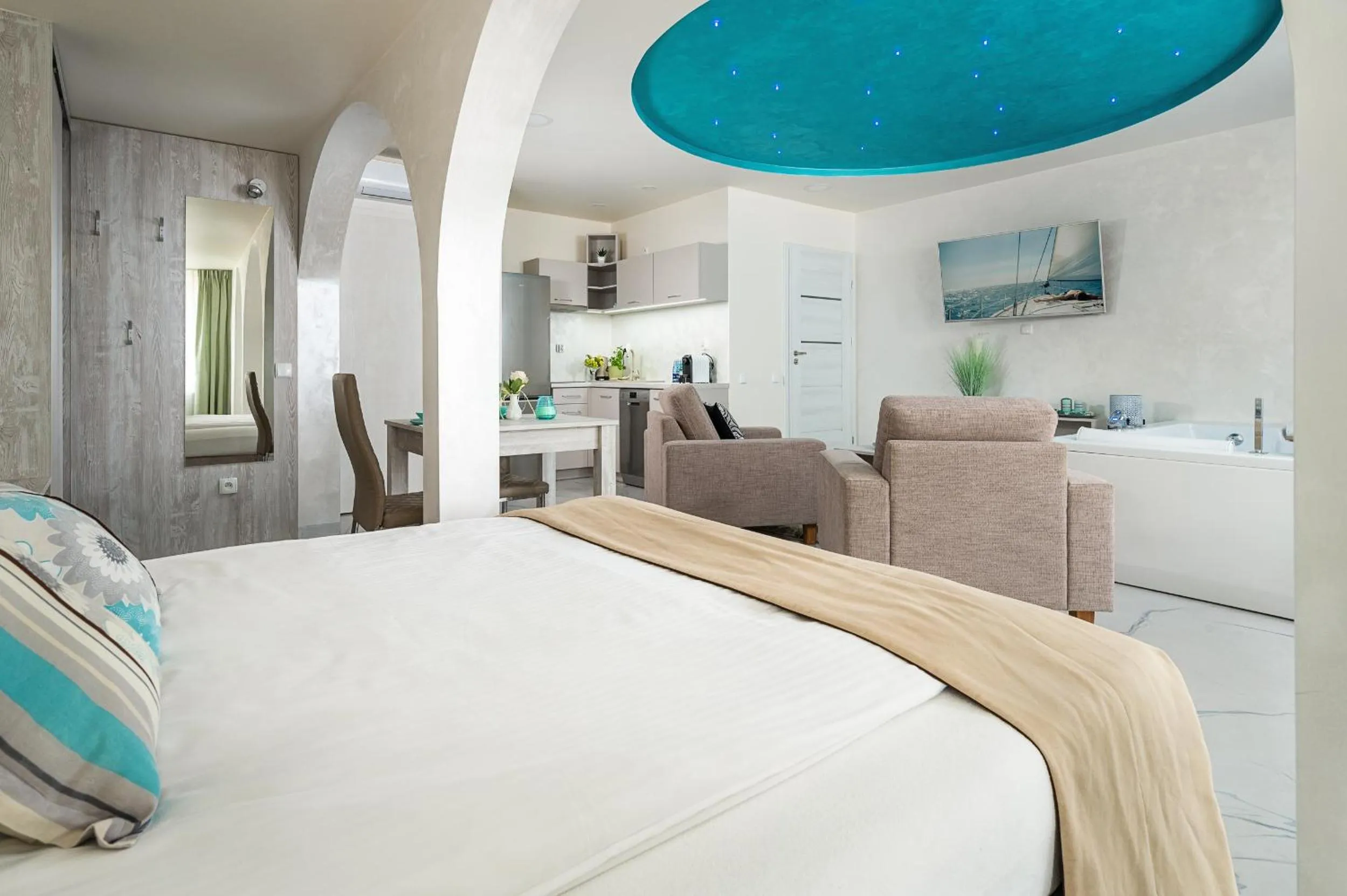 Bed in Kameralny Aparthotel Elegante Władysławowo - Adults Only