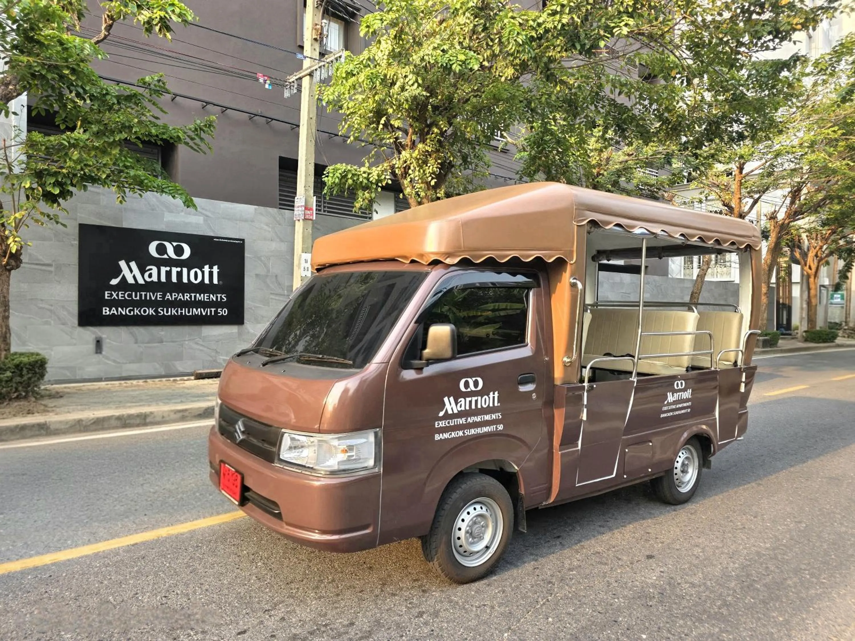 shuttle in Marriott Executive Apartments Bangkok, Sukhumvit 50
