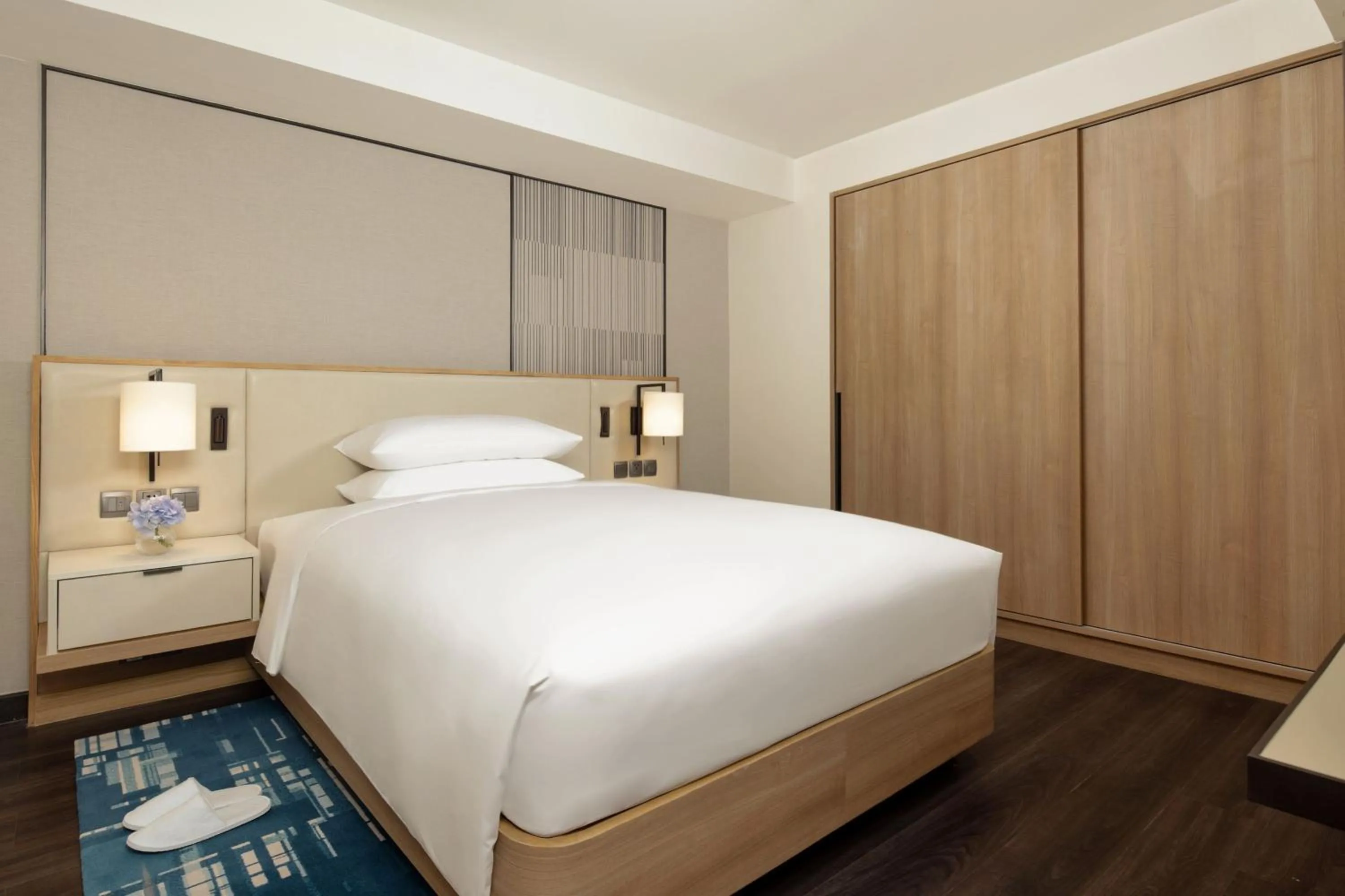 Bedroom, Bed in Marriott Executive Apartments Bangkok, Sukhumvit 50