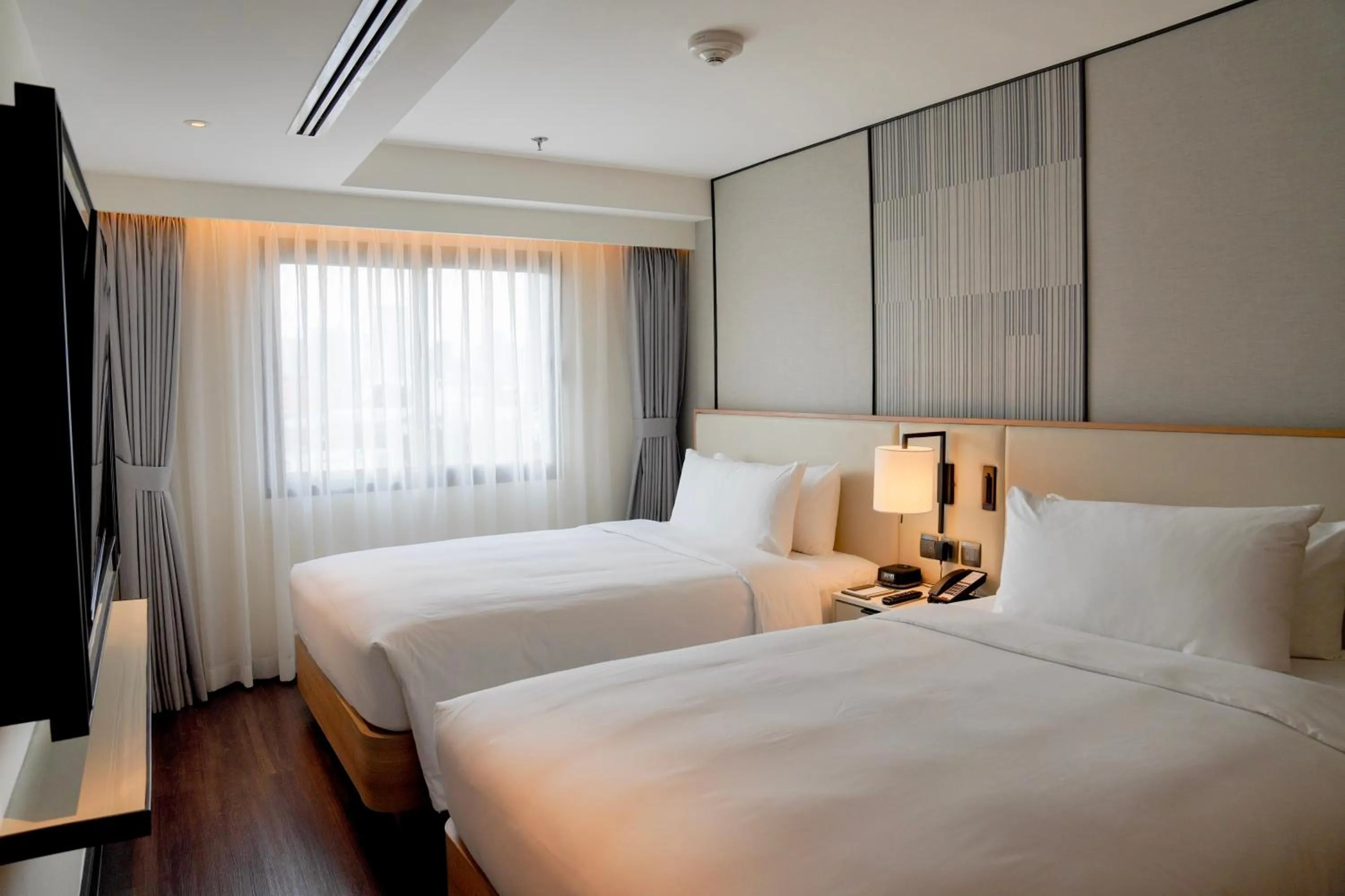 Bed in Marriott Executive Apartments Bangkok, Sukhumvit 50