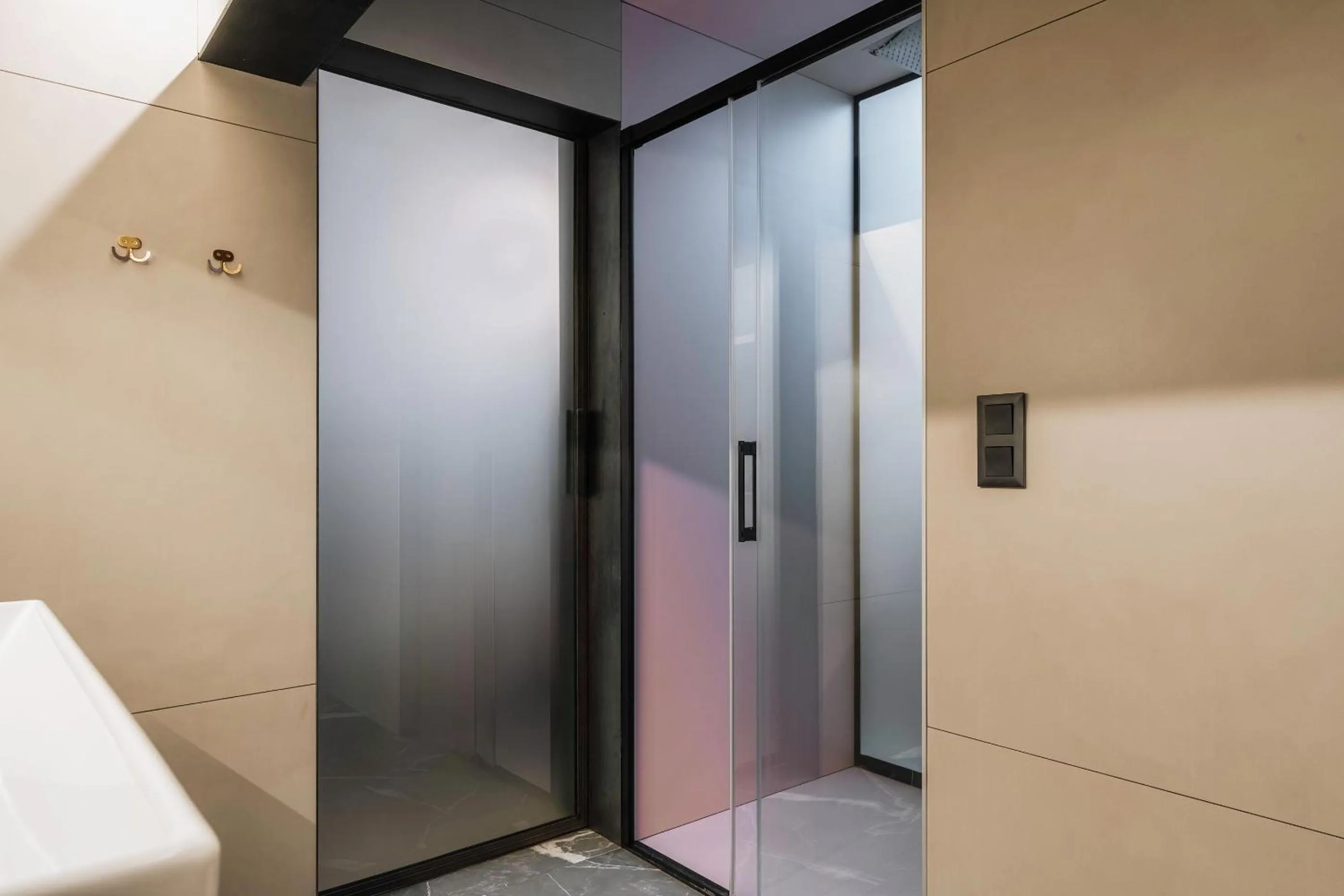 Shower in Stradom 15 - LoftAffair Collection