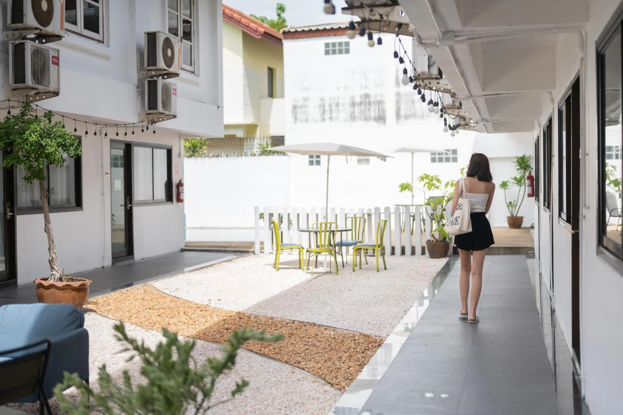 Day in The President Hotel at Chokchai 4