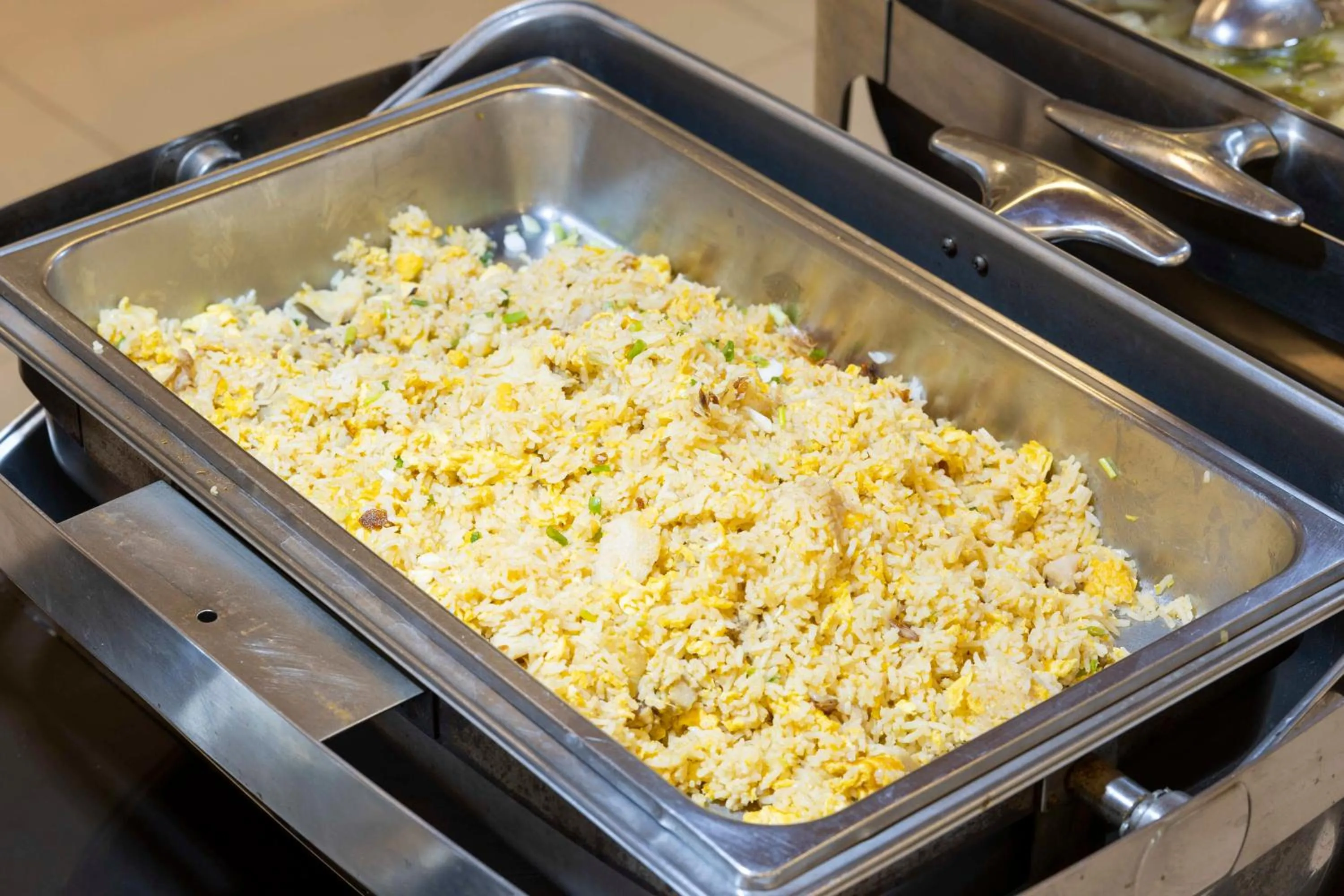 Buffet breakfast in The President Hotel at Chokchai 4