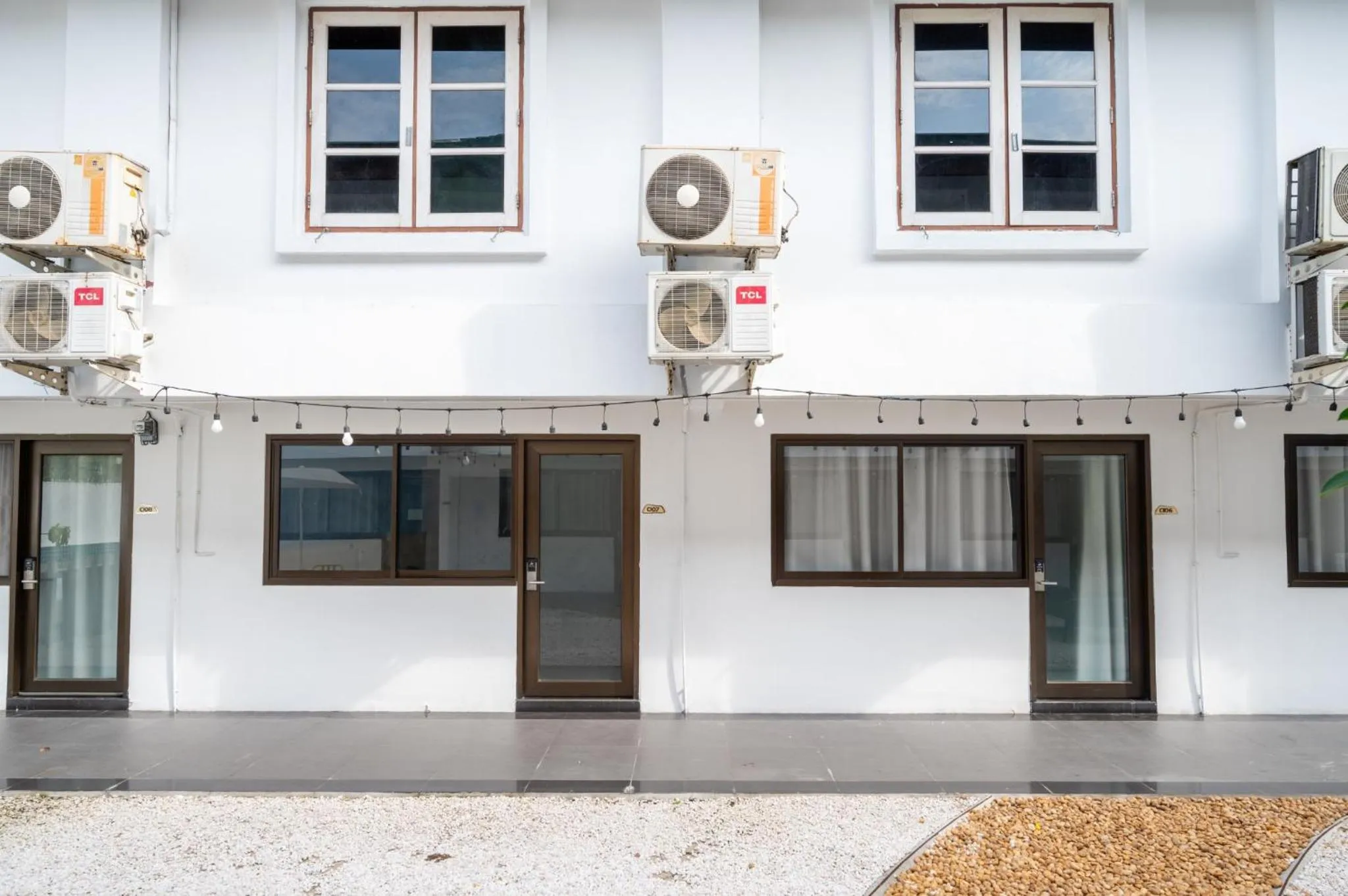 Property building in The President Hotel at Chokchai 4