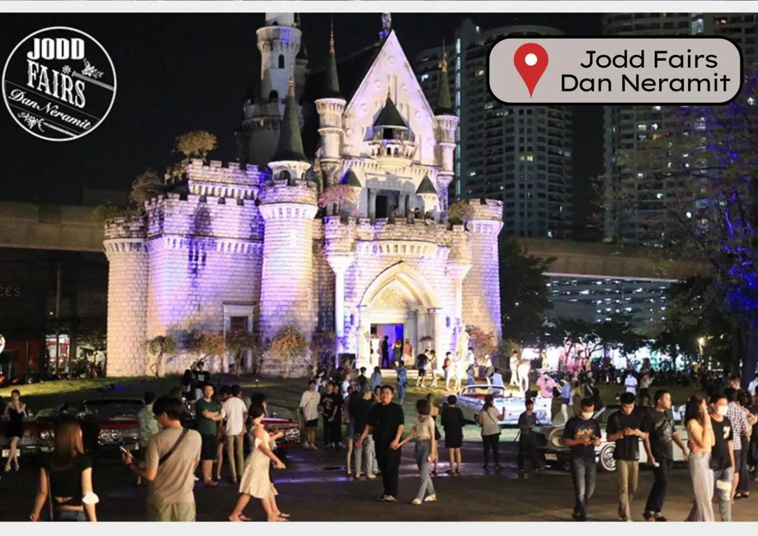 Nearby landmark in The President Hotel at Chokchai 4