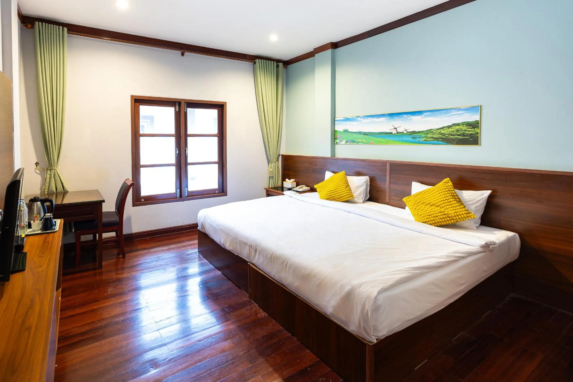 Bed in The President Hotel at Chokchai 4