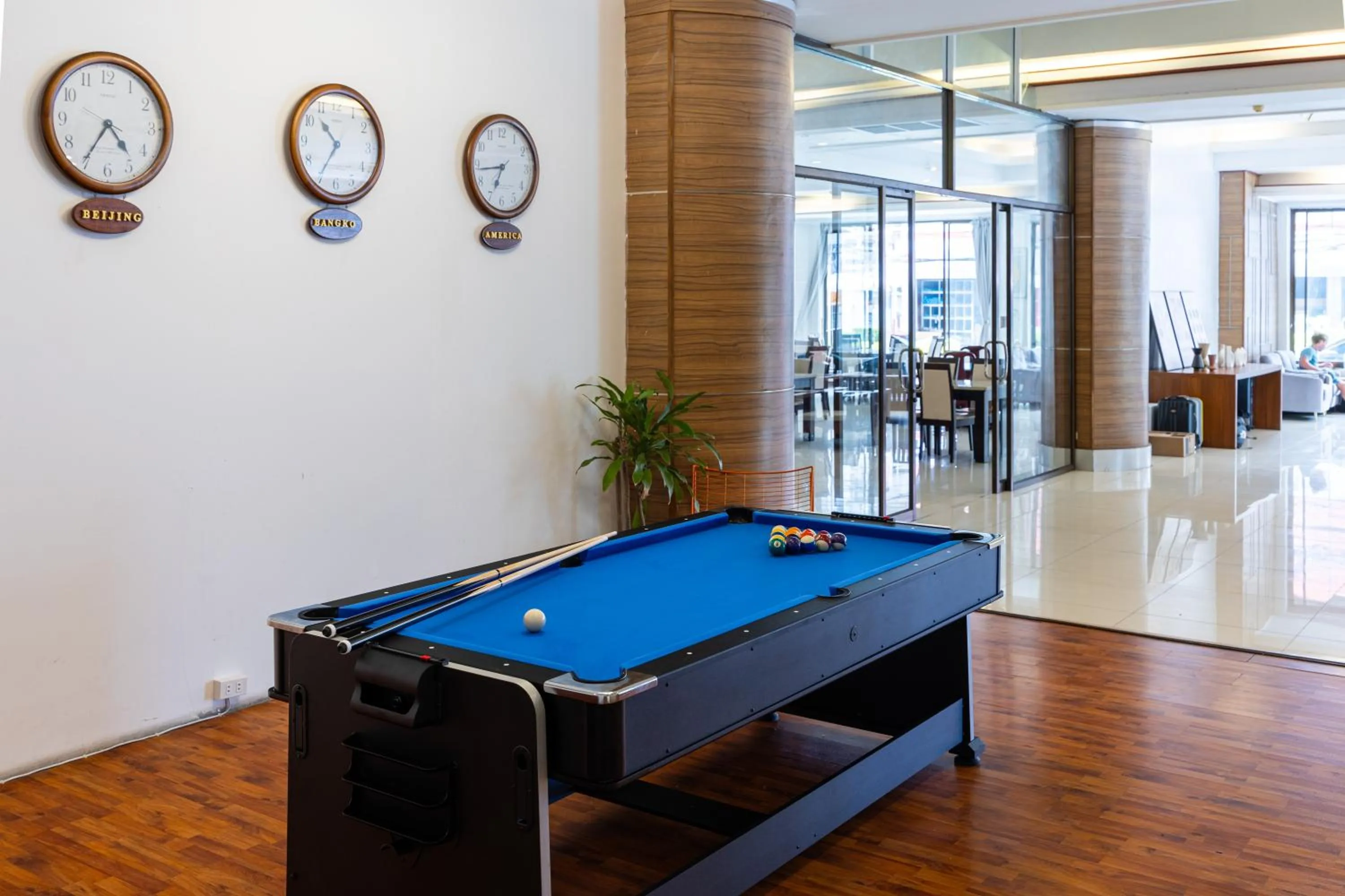 Billiard in The President Hotel at Chokchai 4