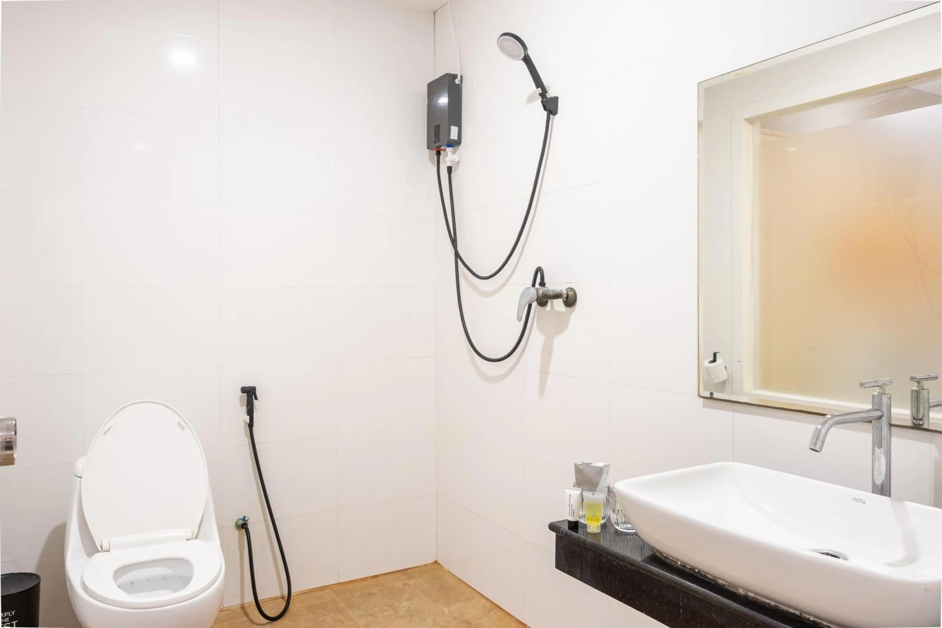 Bathroom in The President Hotel at Chokchai 4