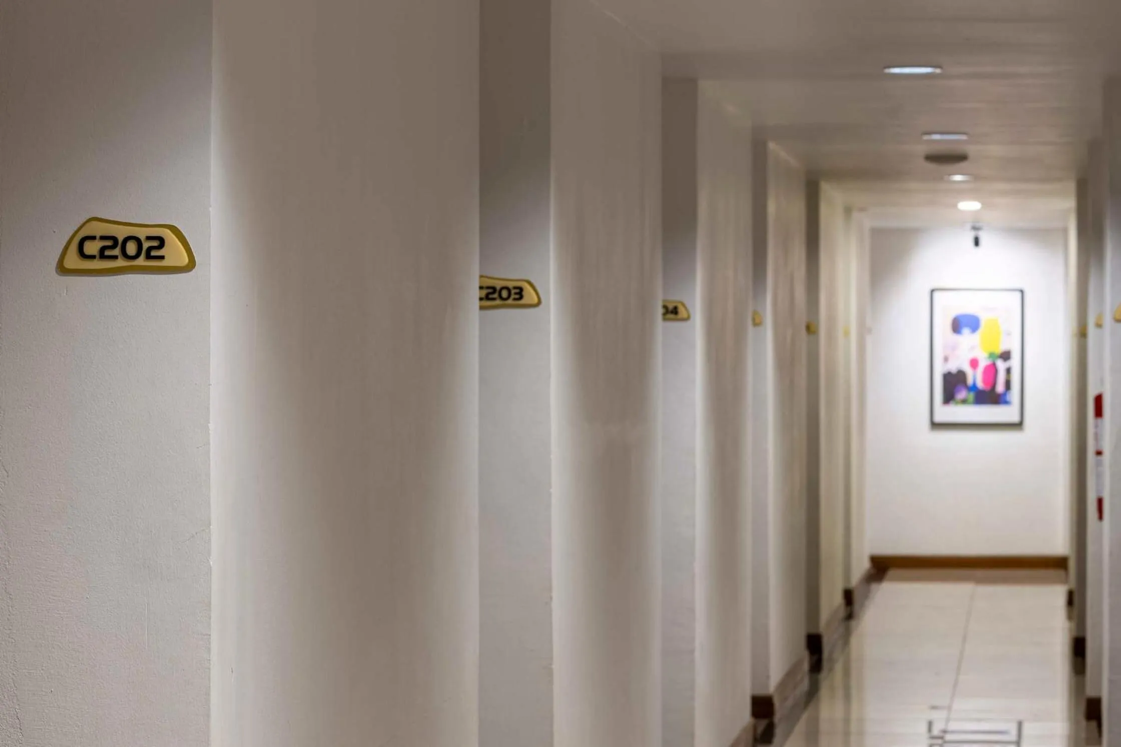 Property building in The President Hotel at Chokchai 4