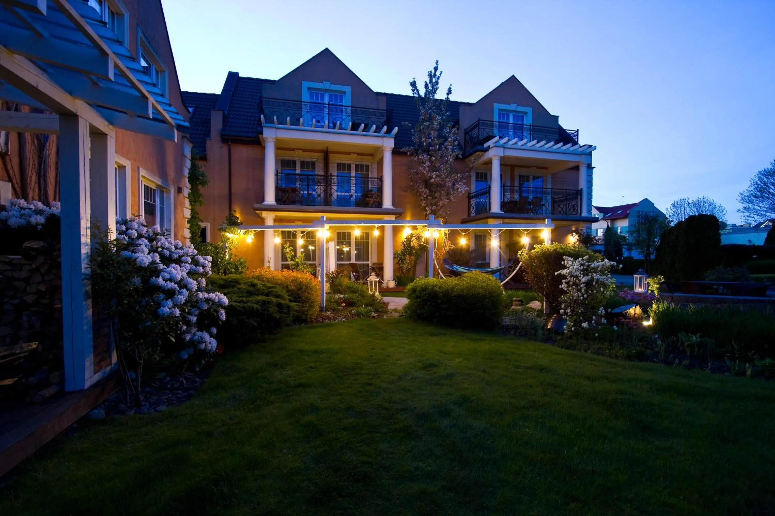 Garden view in Willa Meander