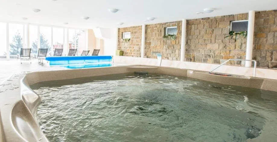 Hot Tub in Wellness hotel Chata Jana
