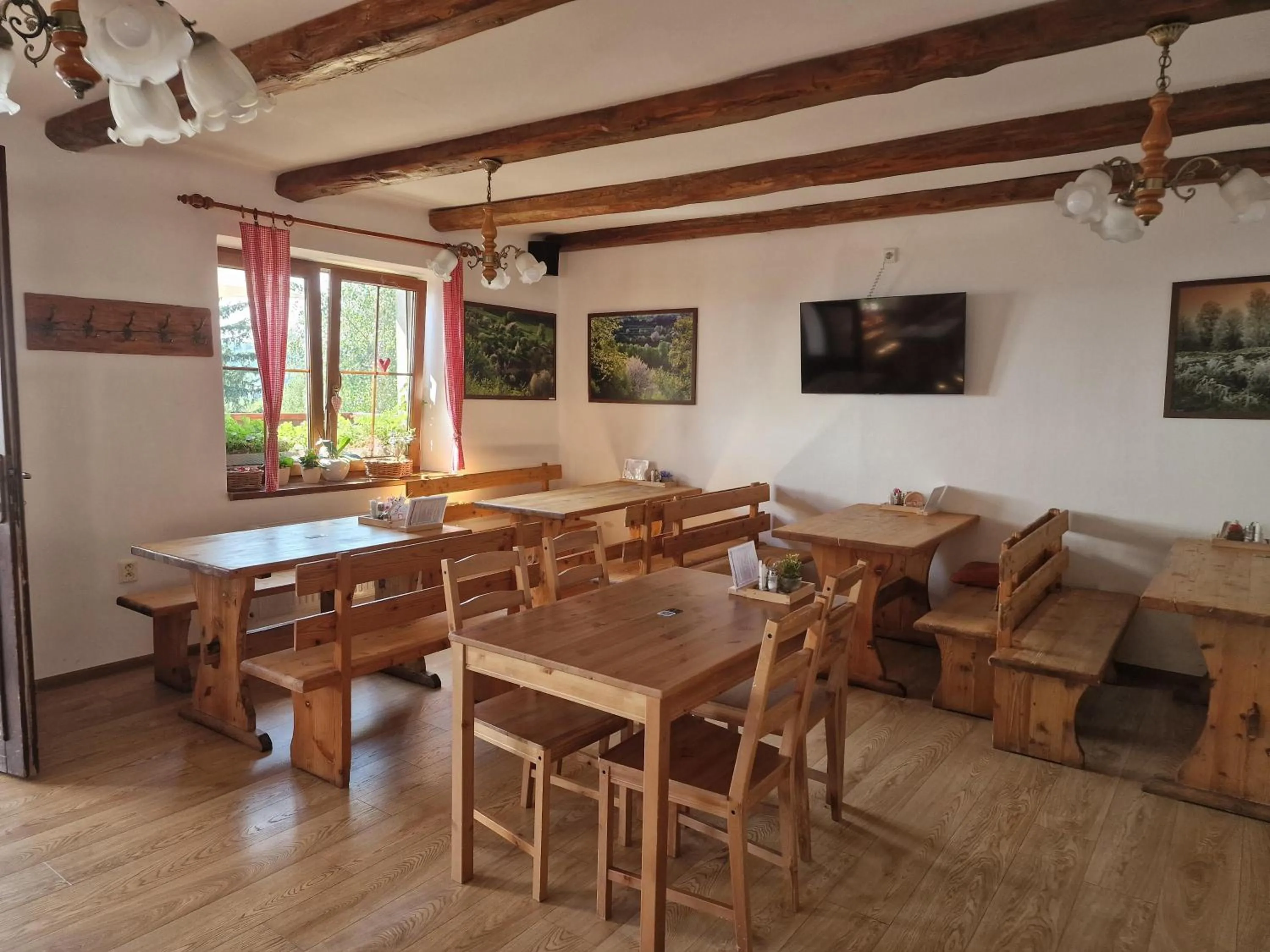 Restaurant/places to eat in Wellness hotel Chata Jana